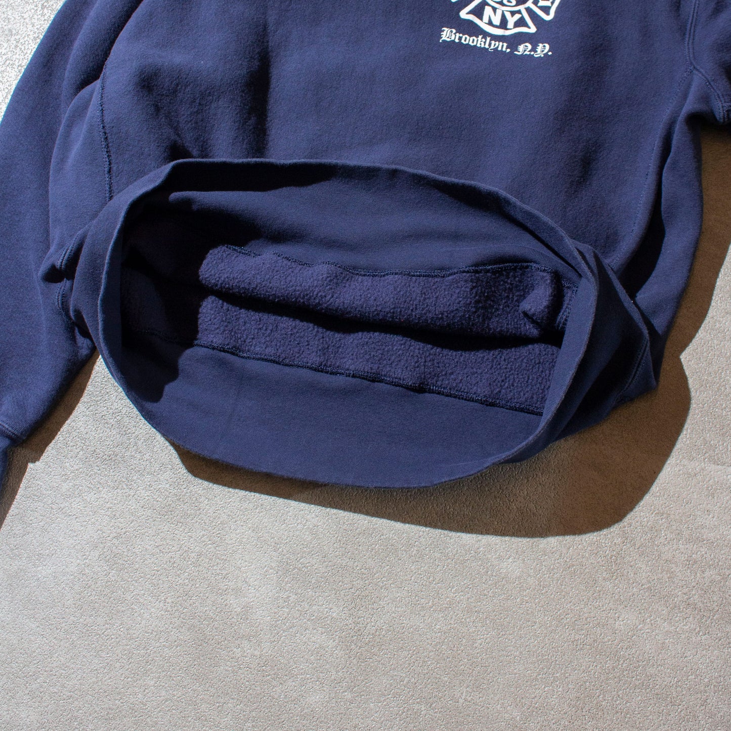 "CROSS GRAIN" Crewneck Sweat