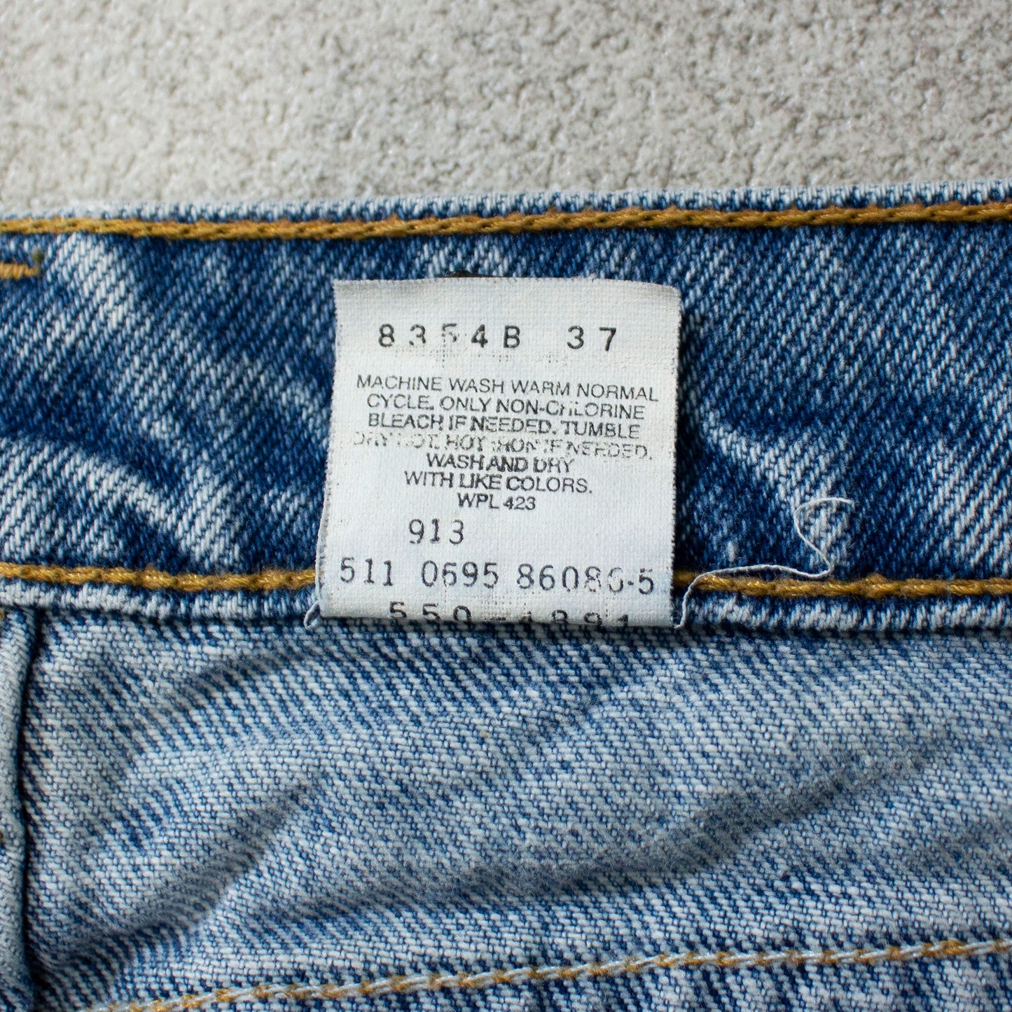 550 RELAXED FIT TAPERED LEG Made in USA