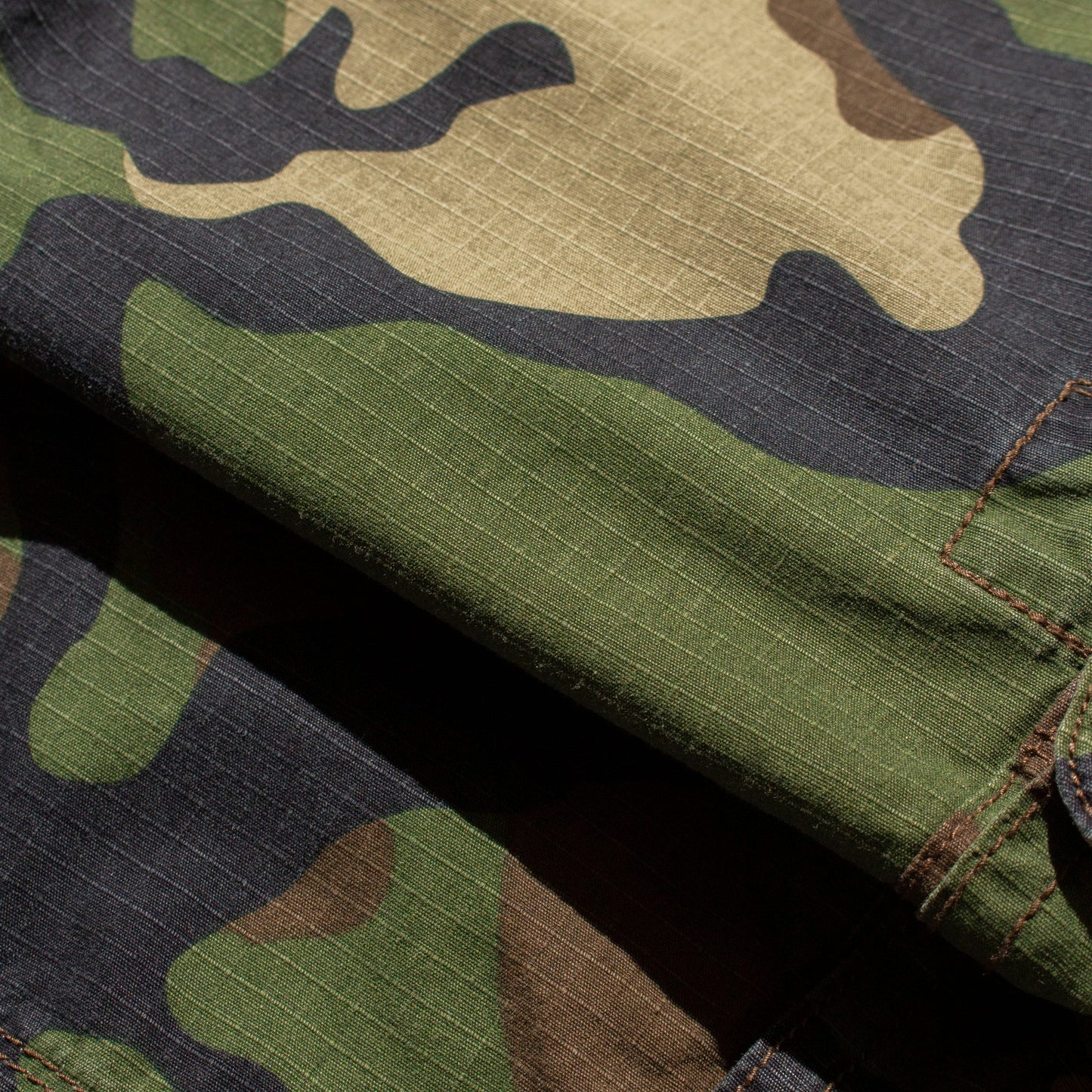 Woodland Camo Shorts【W37】