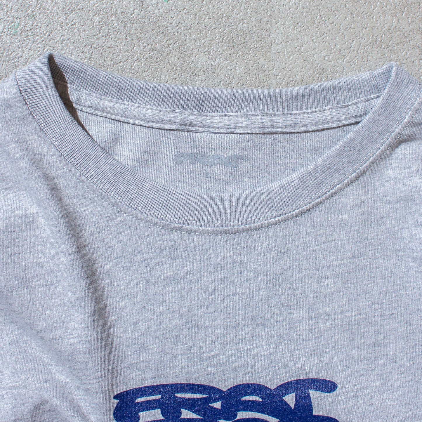 Triple Logo T-Shirt / Gray