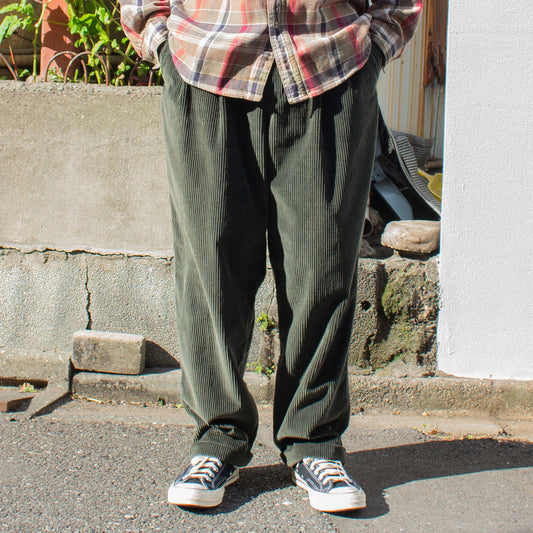 2tuck Corduloy Tousers