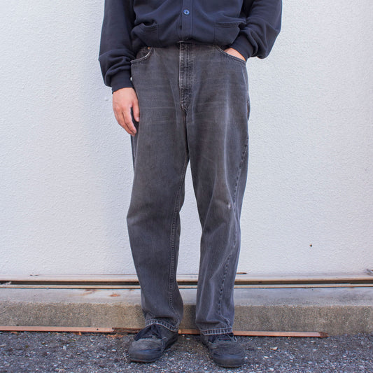 550 Relaxed Fit Black Denim Pants【W39×L29】