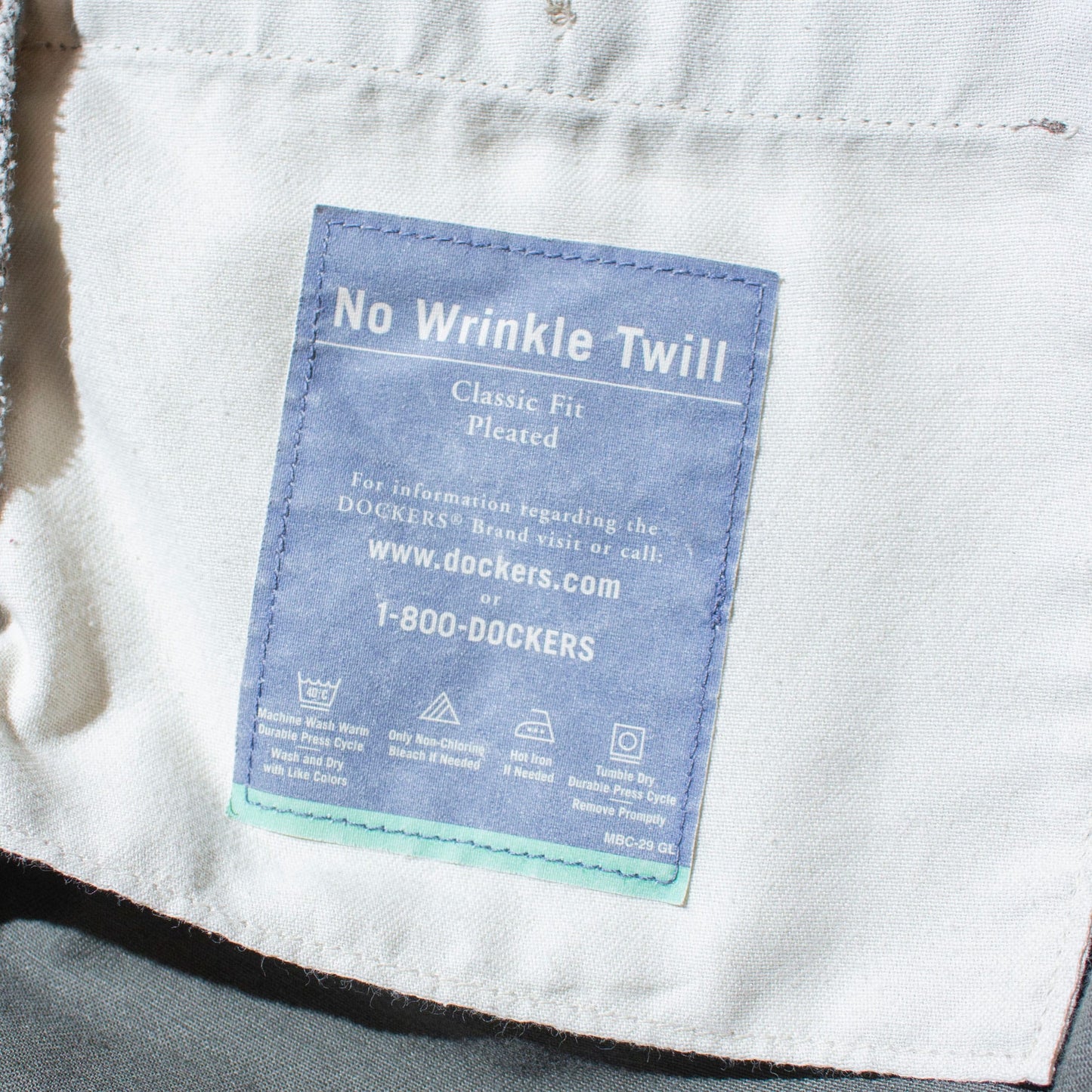 2tuck Cotton Chino Pants