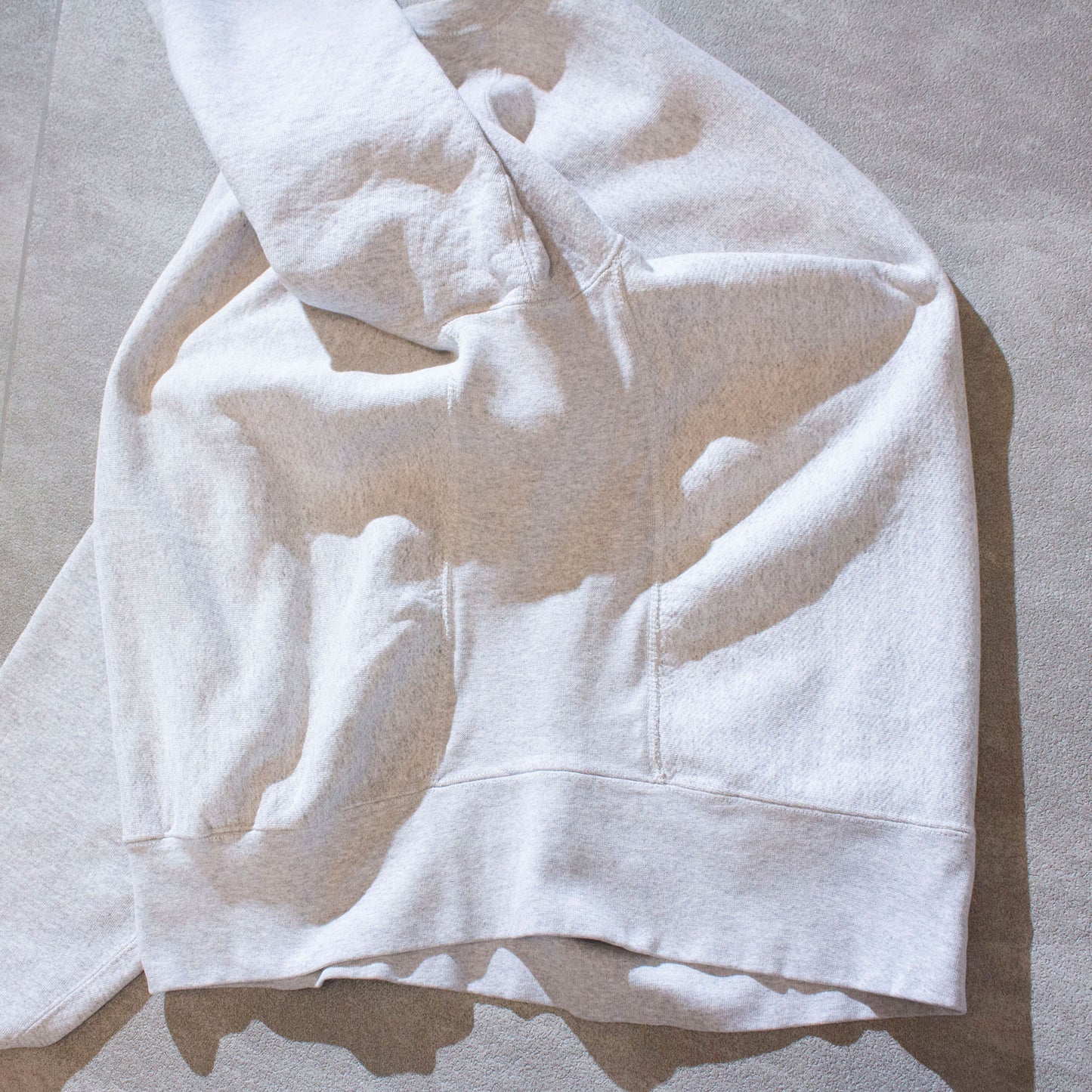 "CROSS GRAIN" Crewneck Sweat