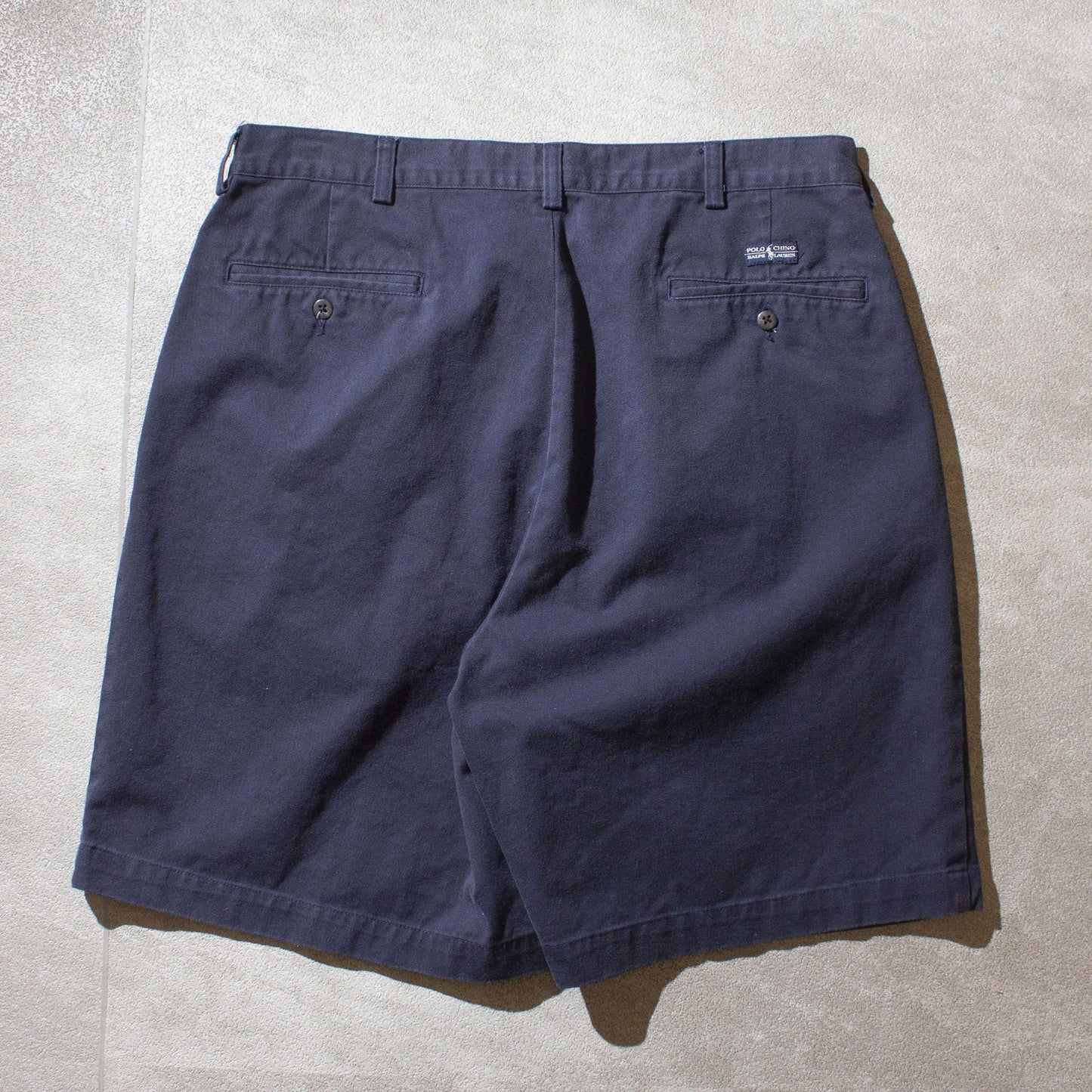 "TYLER SHORT" 2tuck Chino Shorts