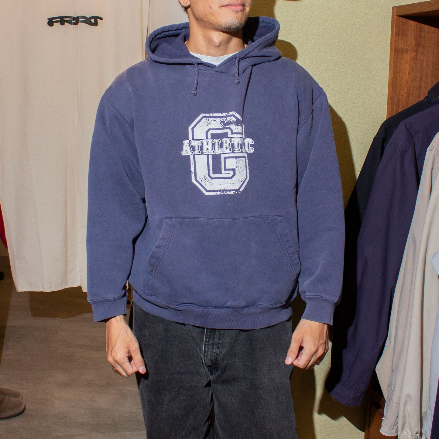 Faded Pullover Sweat