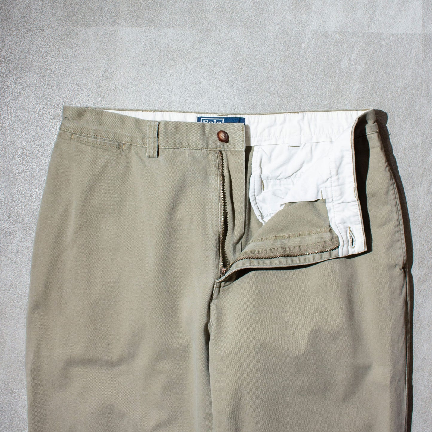 "PHILIP PANT" Chino Pants / KHAKI