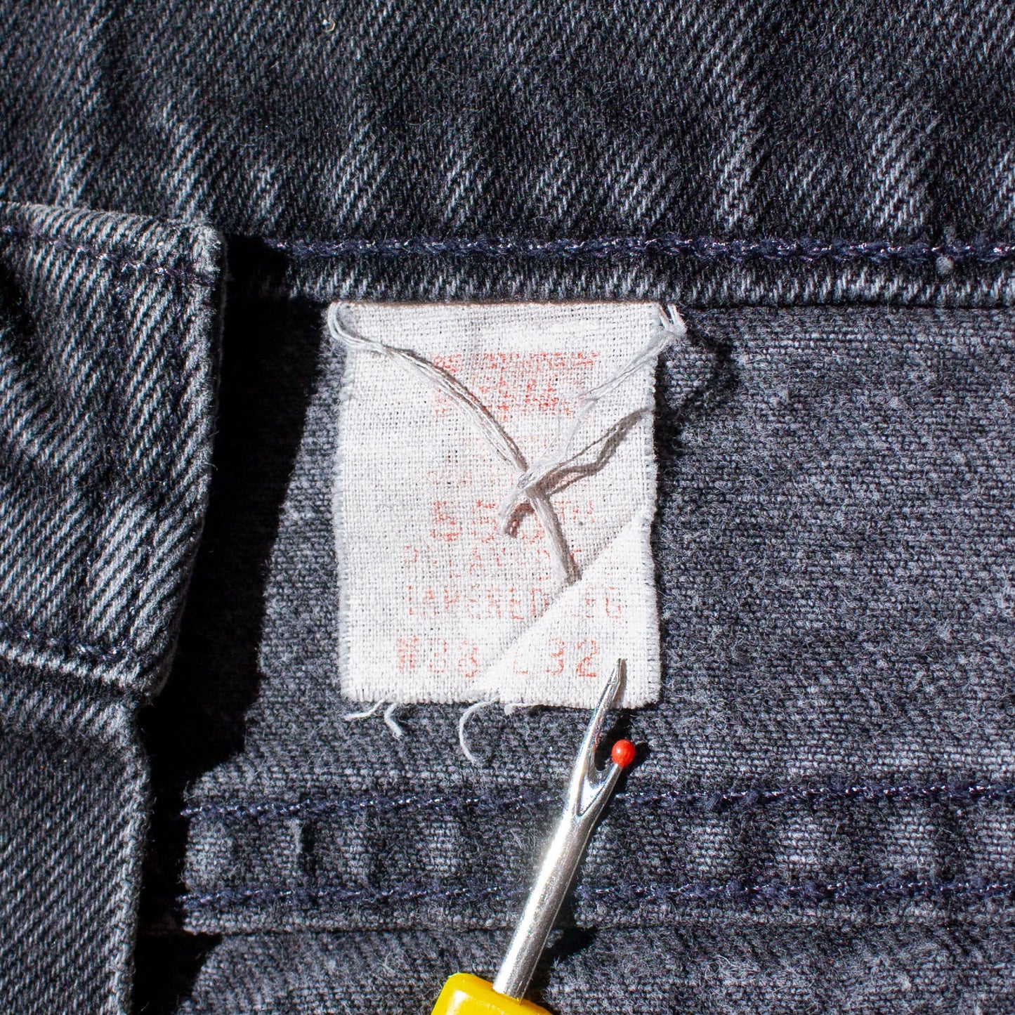 550 RELAXED FIT TAPERED LEG "後染め" Black Denim Pants Made in U.S.A.