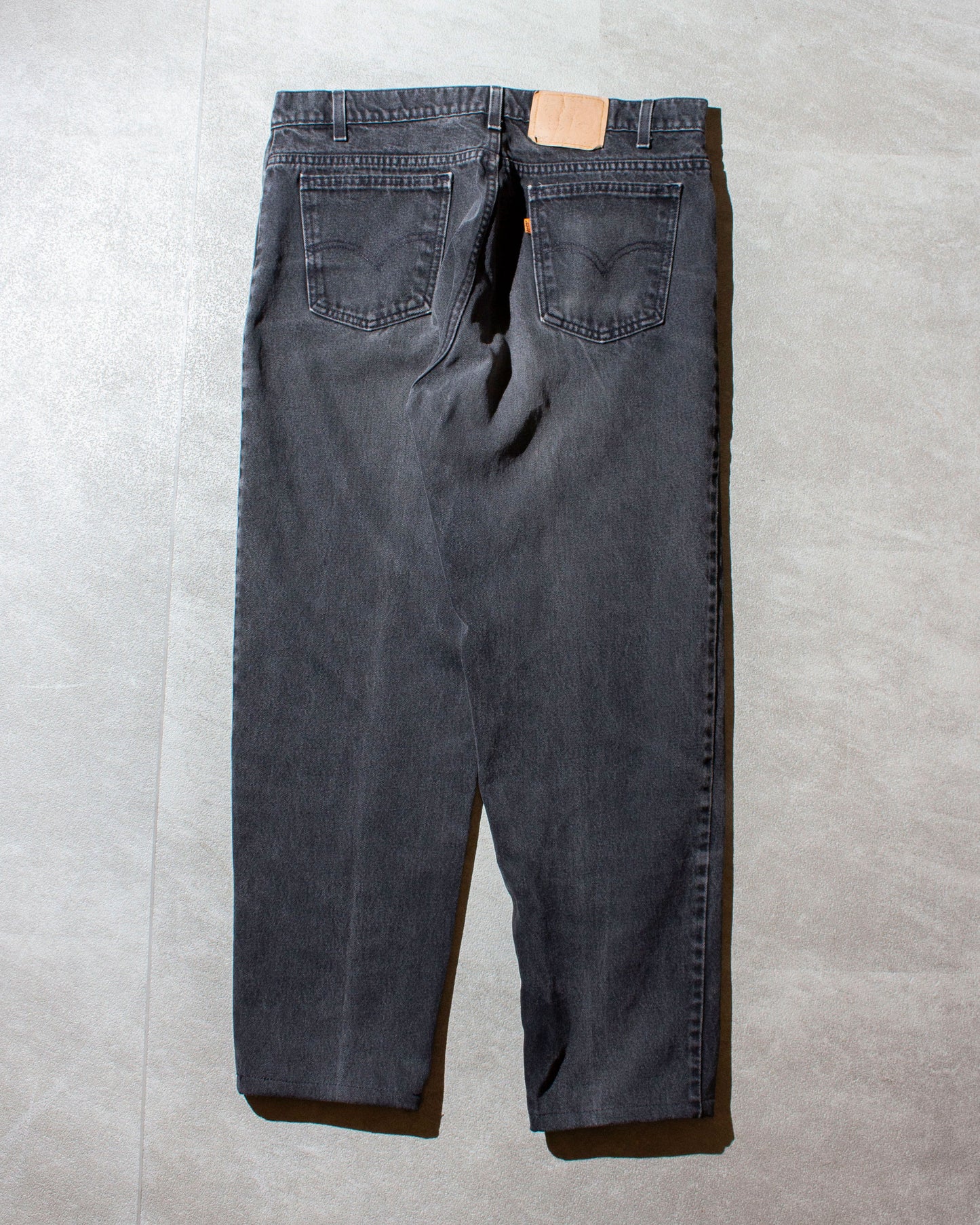 550 RELAXED FIT TAPERED LEG "後染め" Black Denim Pants Made in U.S.A.