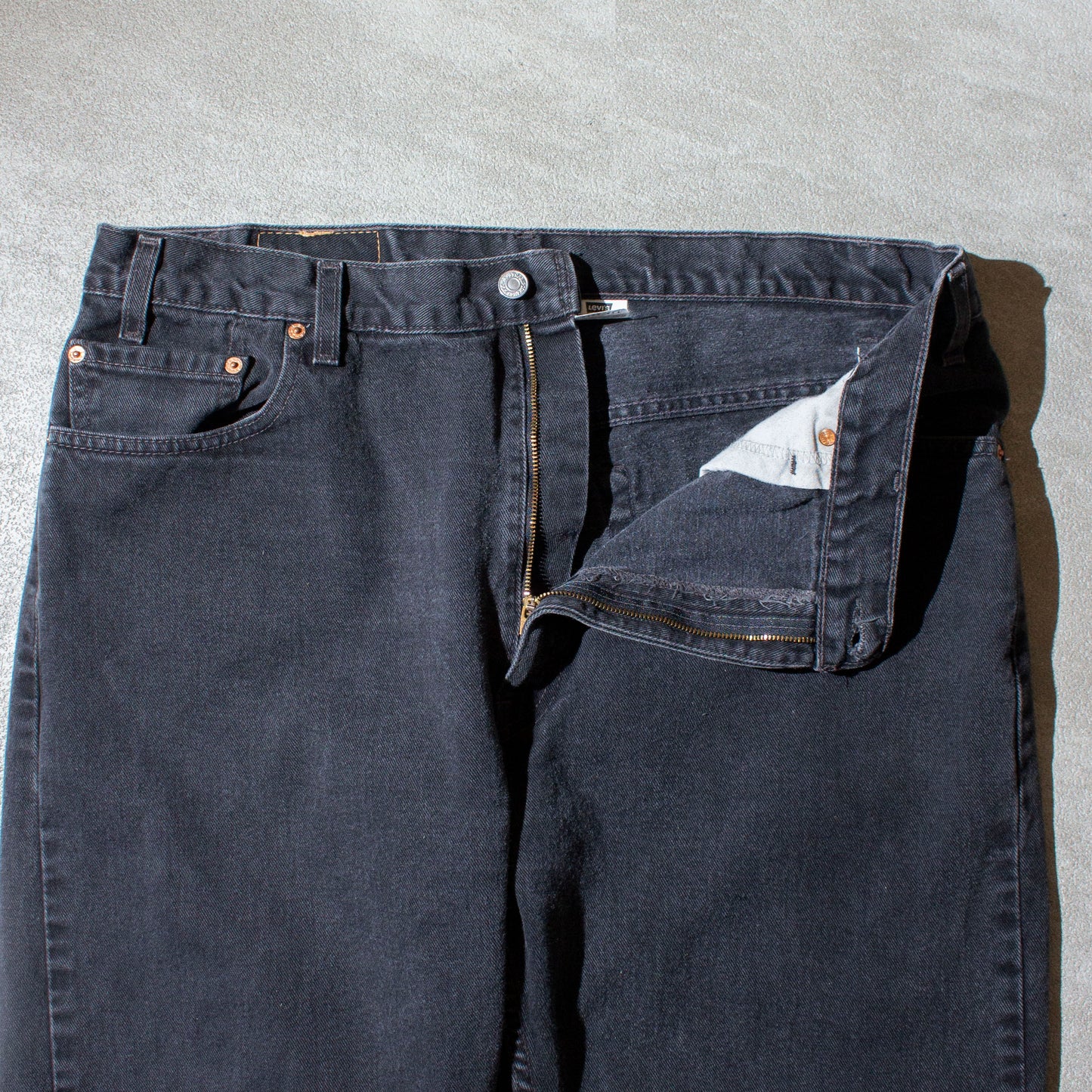 505 REGULAR FIT STRAIGHT LEG "後染め" Black Denim Pants Made in U.S.A.