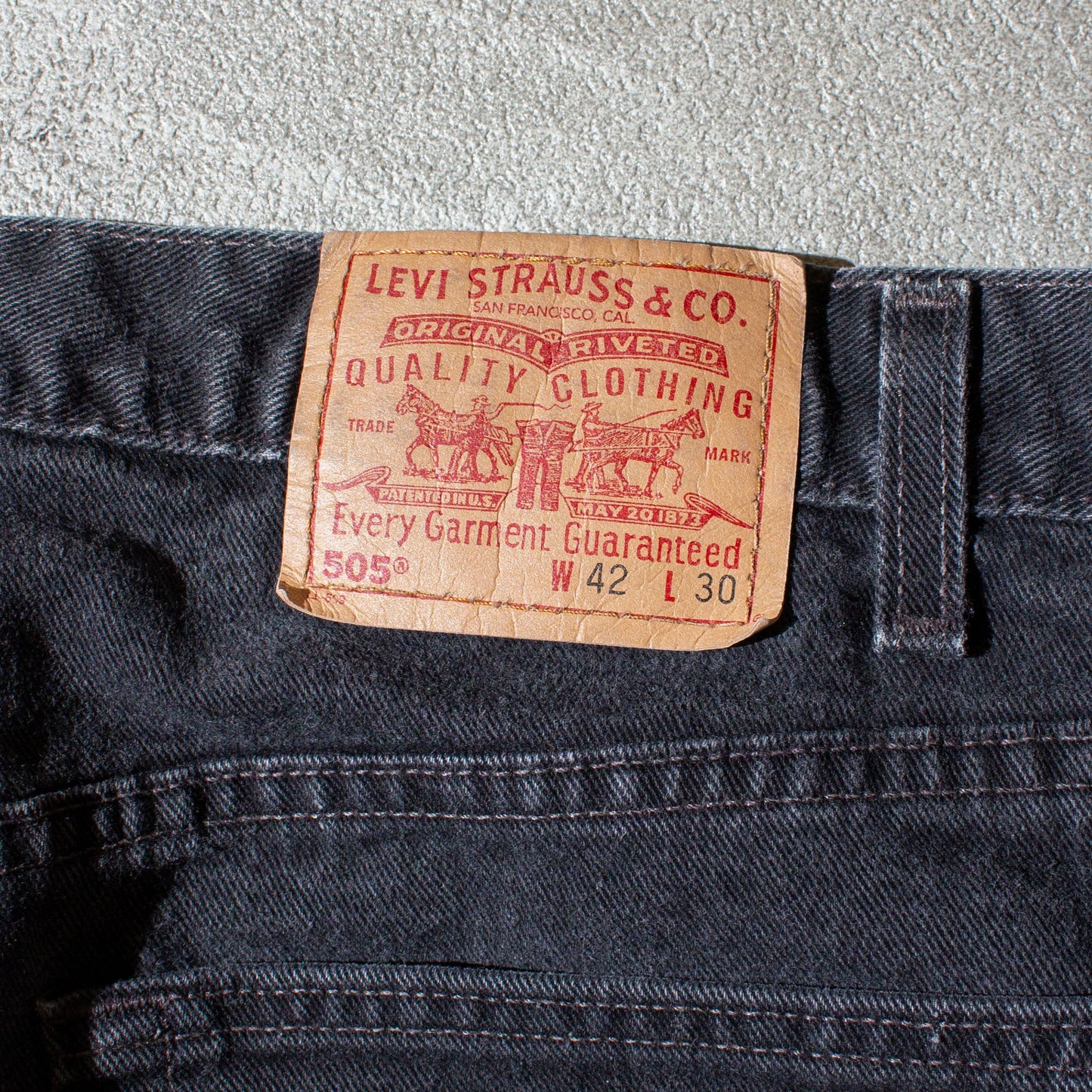 505 REGULAR FIT STRAIGHT LEG "後染め" Black Denim Pants Made in U.S.A.
