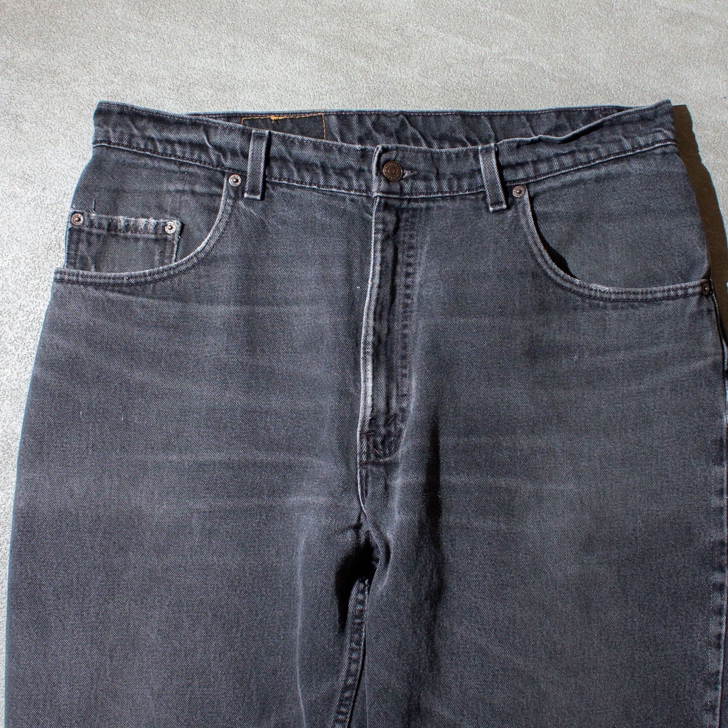 560 "LOOSE FIT TAPERED LEG "後染め" Black Denim Pants Made in U.S.A.