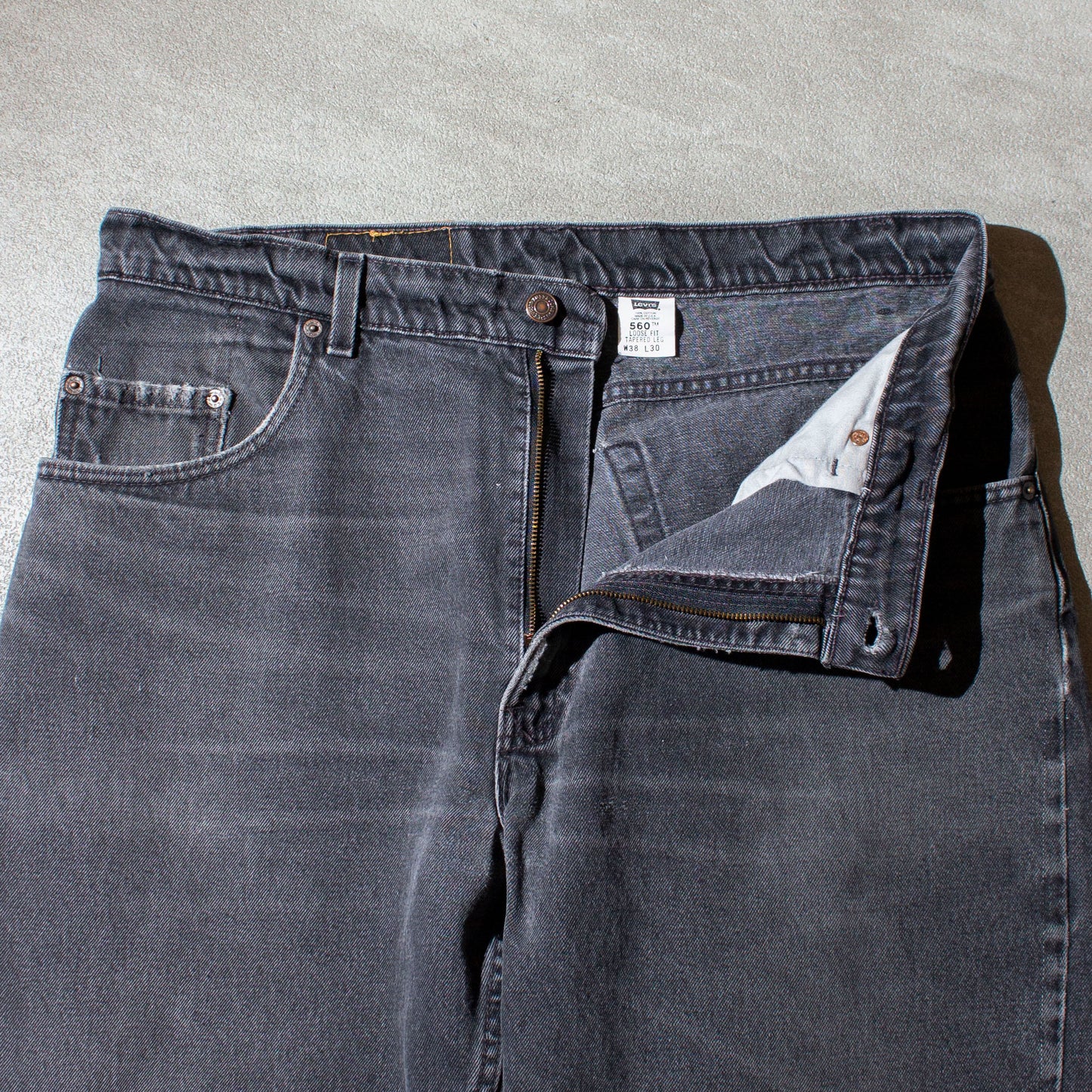 560 "LOOSE FIT TAPERED LEG "後染め" Black Denim Pants Made in U.S.A.