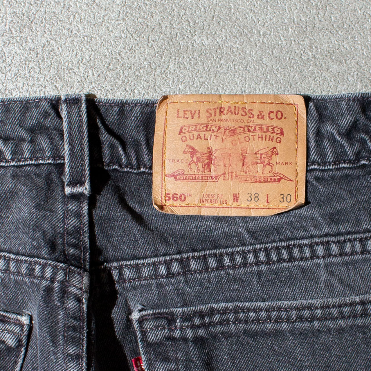 560 "LOOSE FIT TAPERED LEG "後染め" Black Denim Pants Made in U.S.A.