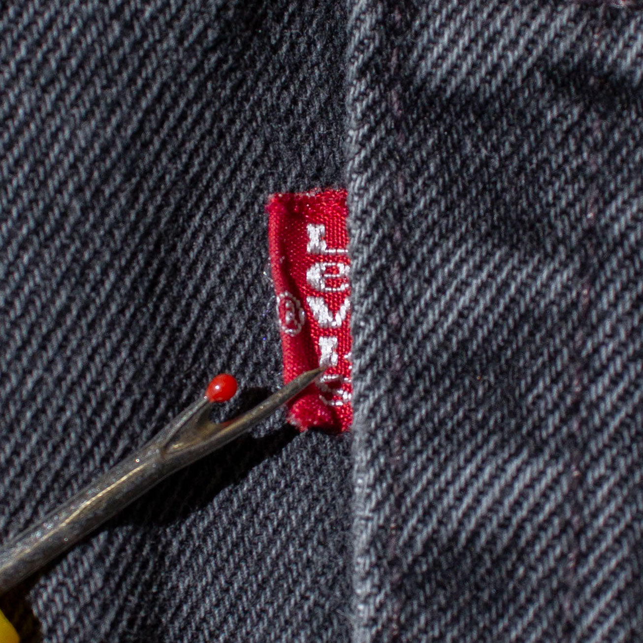560 "LOOSE FIT TAPERED LEG "後染め" Black Denim Pants Made in U.S.A.