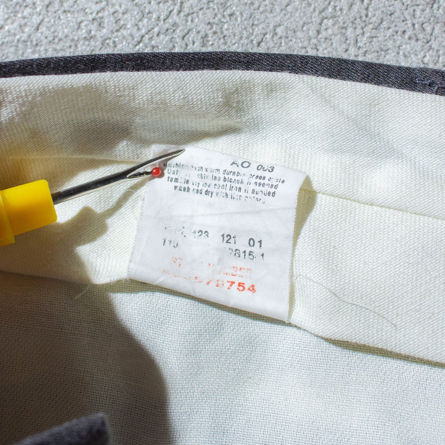 "EXACT" 2tuck Slacks