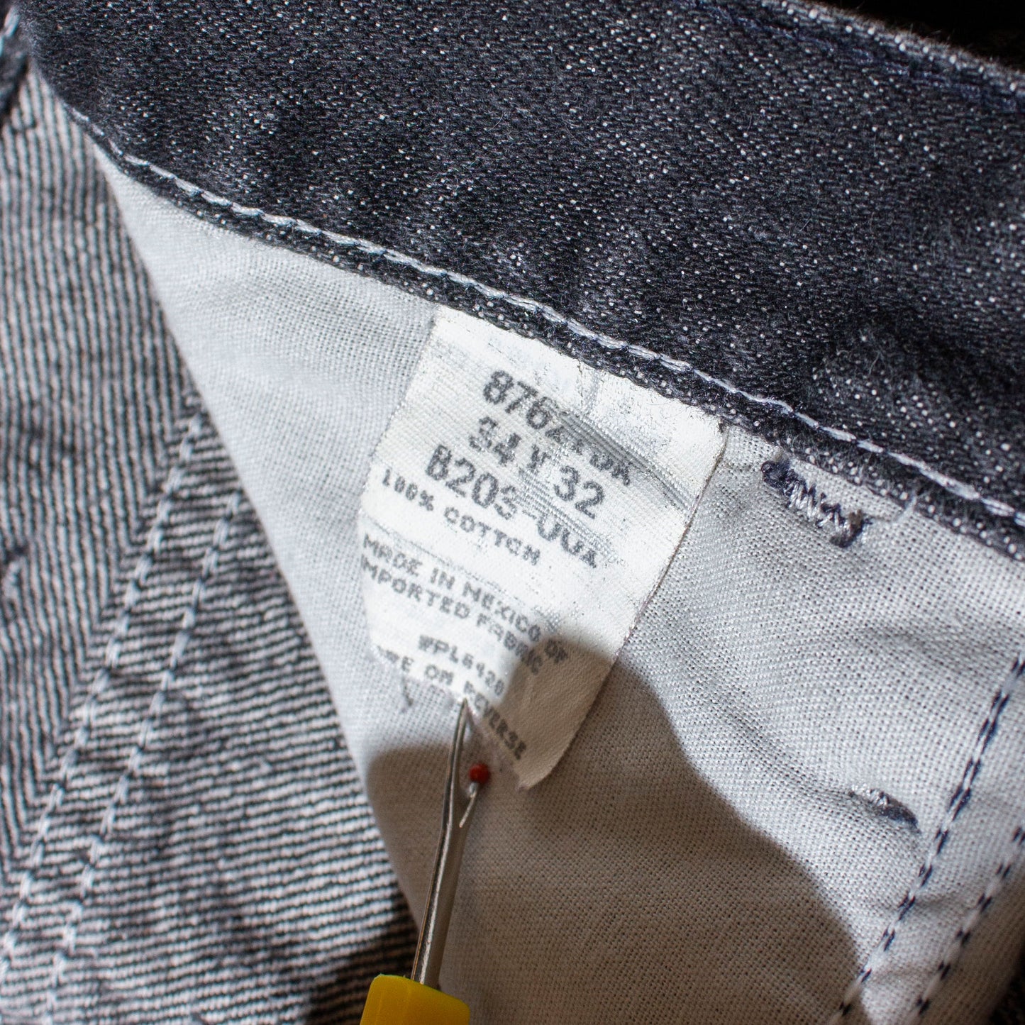 Regular Straight "先染め" Black Denim Pants