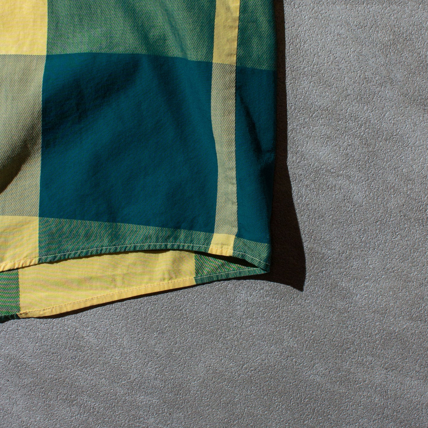 Large Check Pattern Shirt