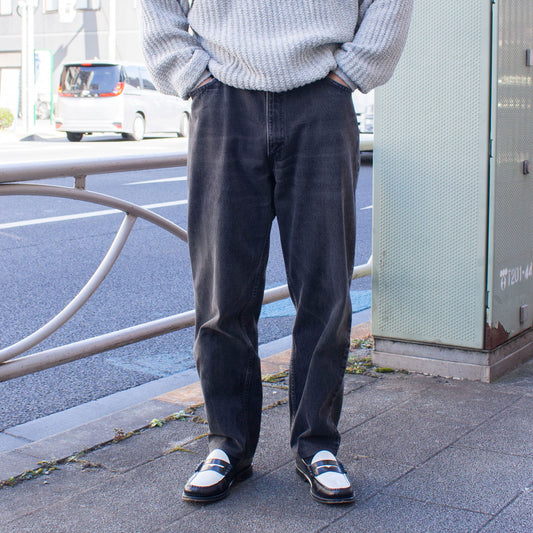 550 RELAXED FIT TAPERED LEG "後染め" Black Denim Pants Made in U.S.A.