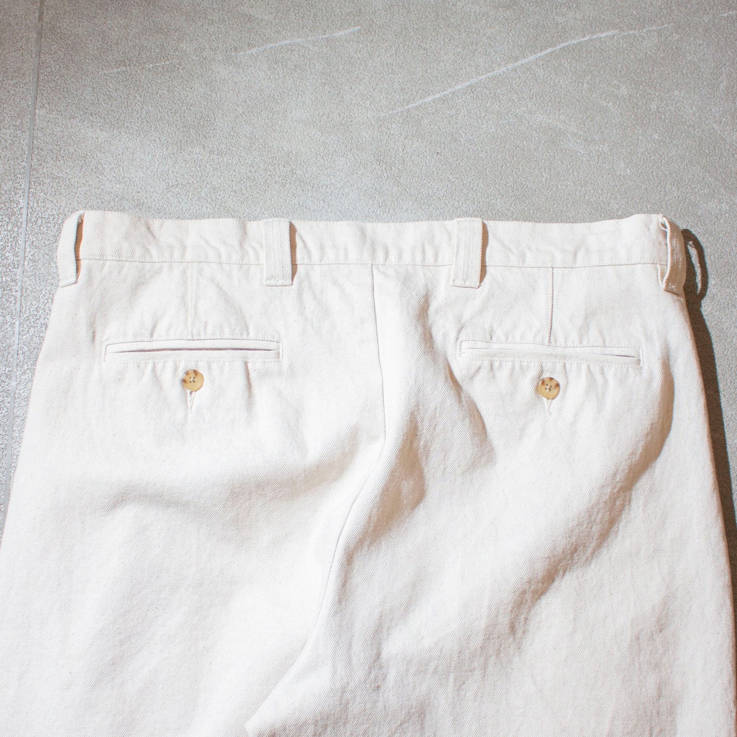 2tuck Denim Slacks / Ivory
