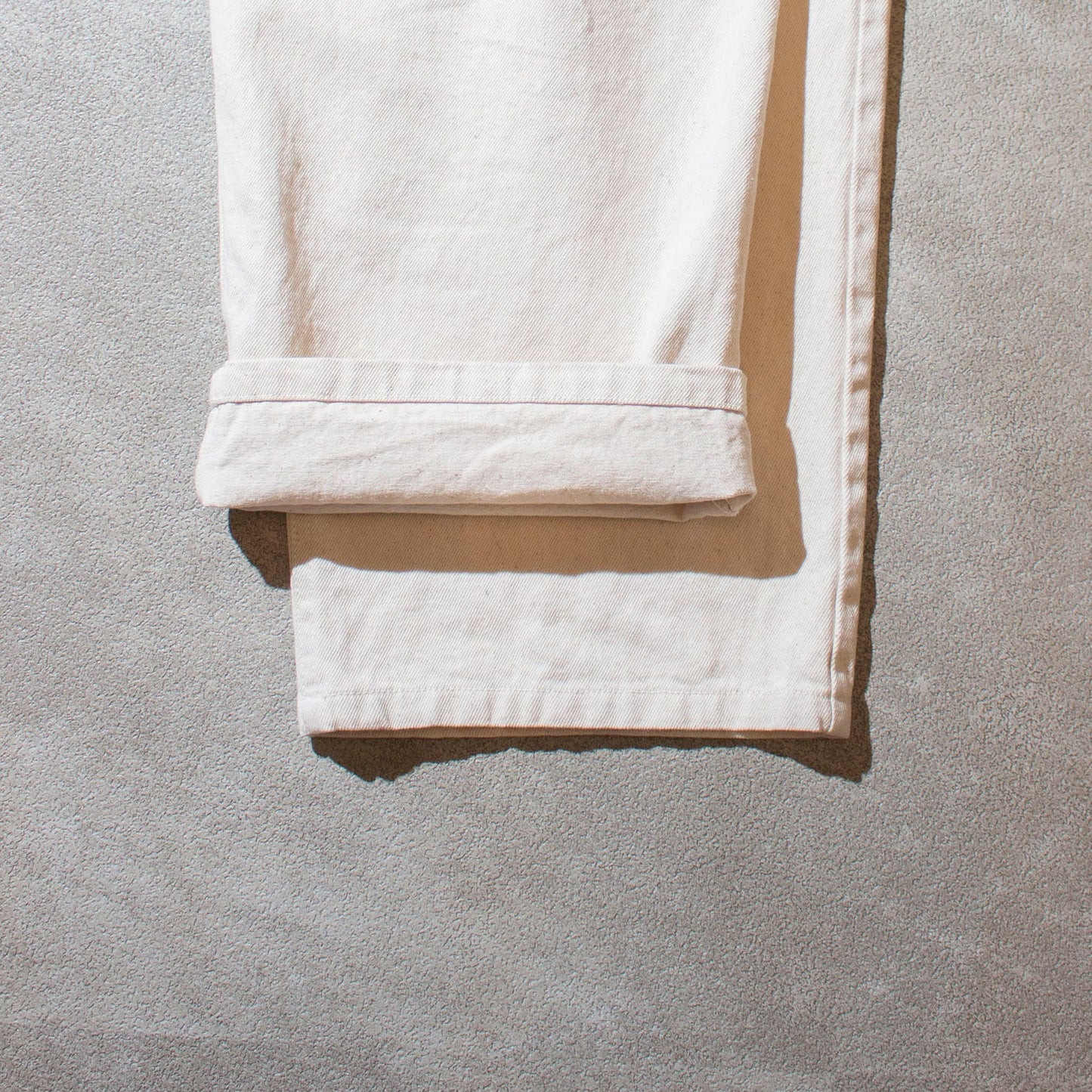 2tuck Denim Slacks / Ivory