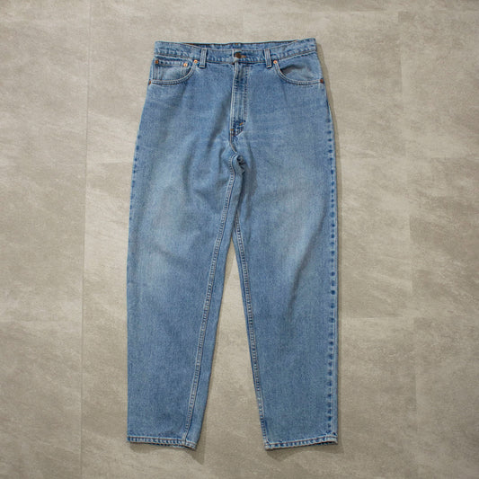 550 TAPERED LEG RELAXED FIT Denim Pants