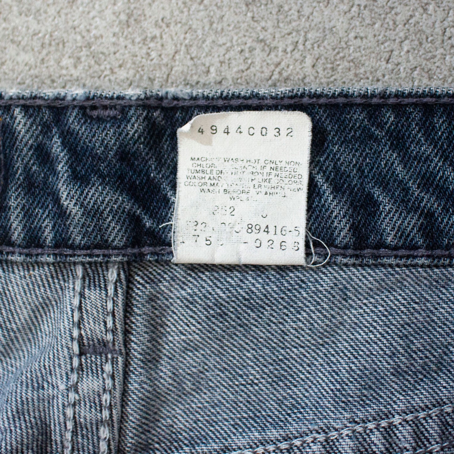 560 LOOSE FIT TAPERED Denim Pants Made in U.S.A.