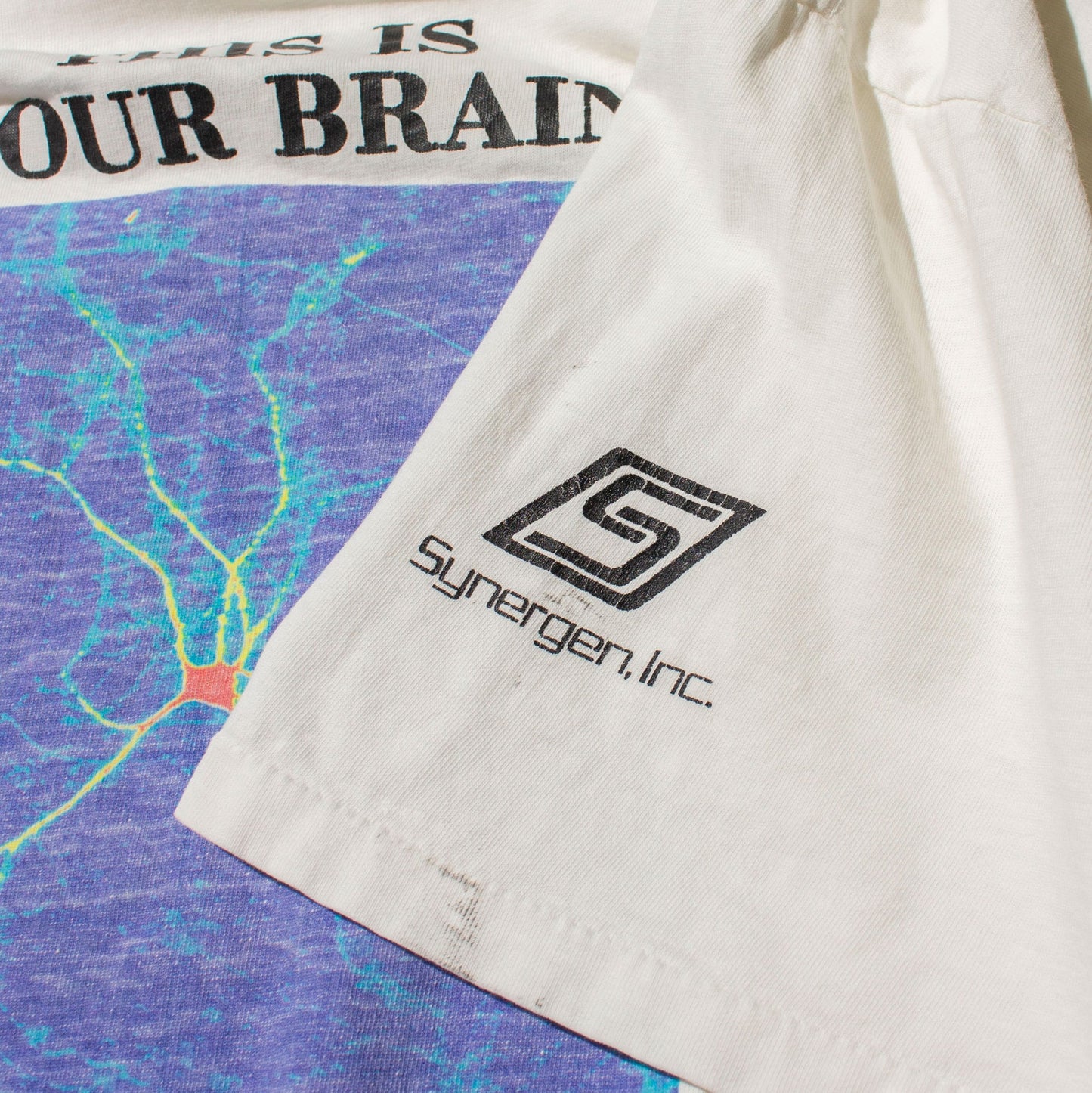 GDNF T-shirt【XL】