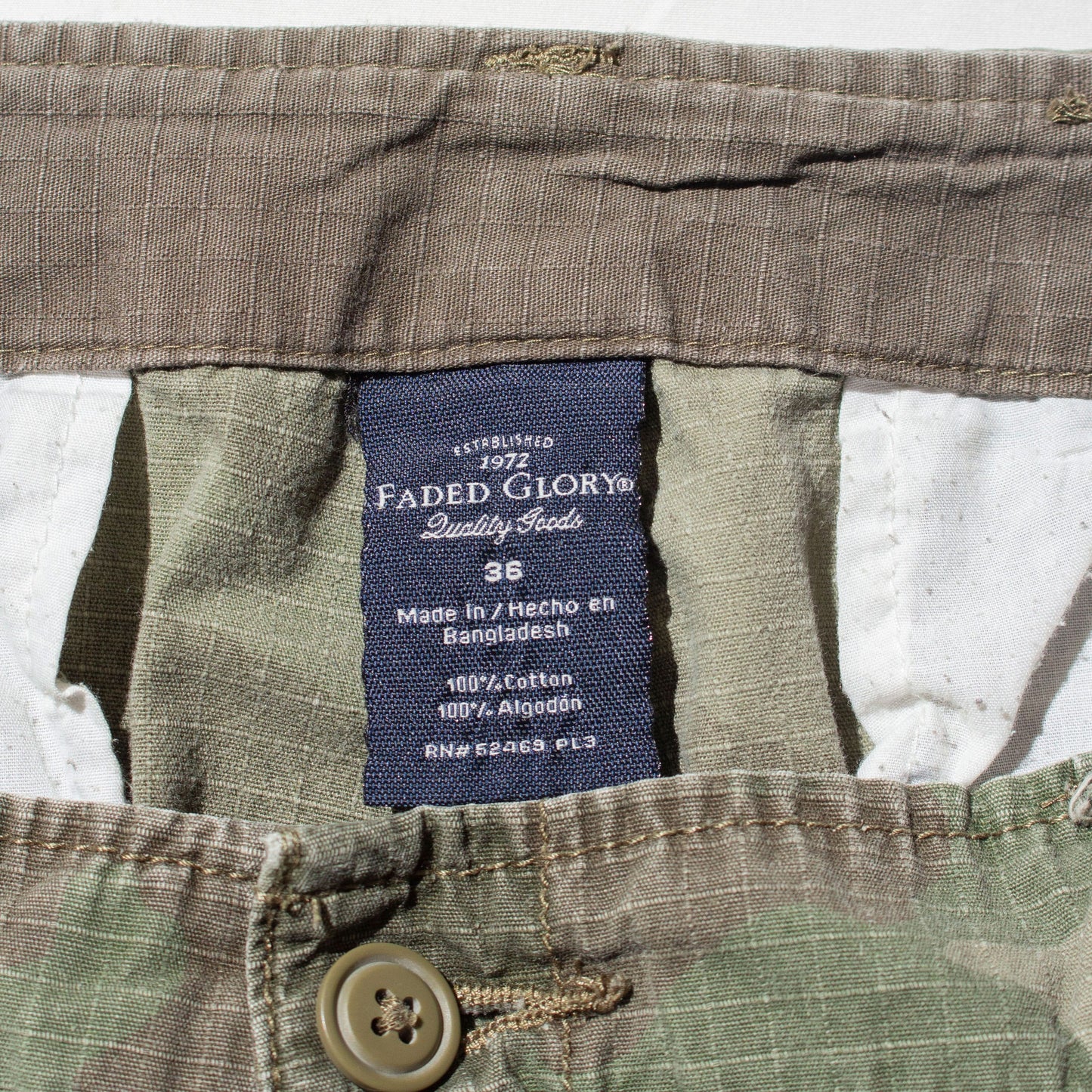 Cargo Camo Shorts【W37】