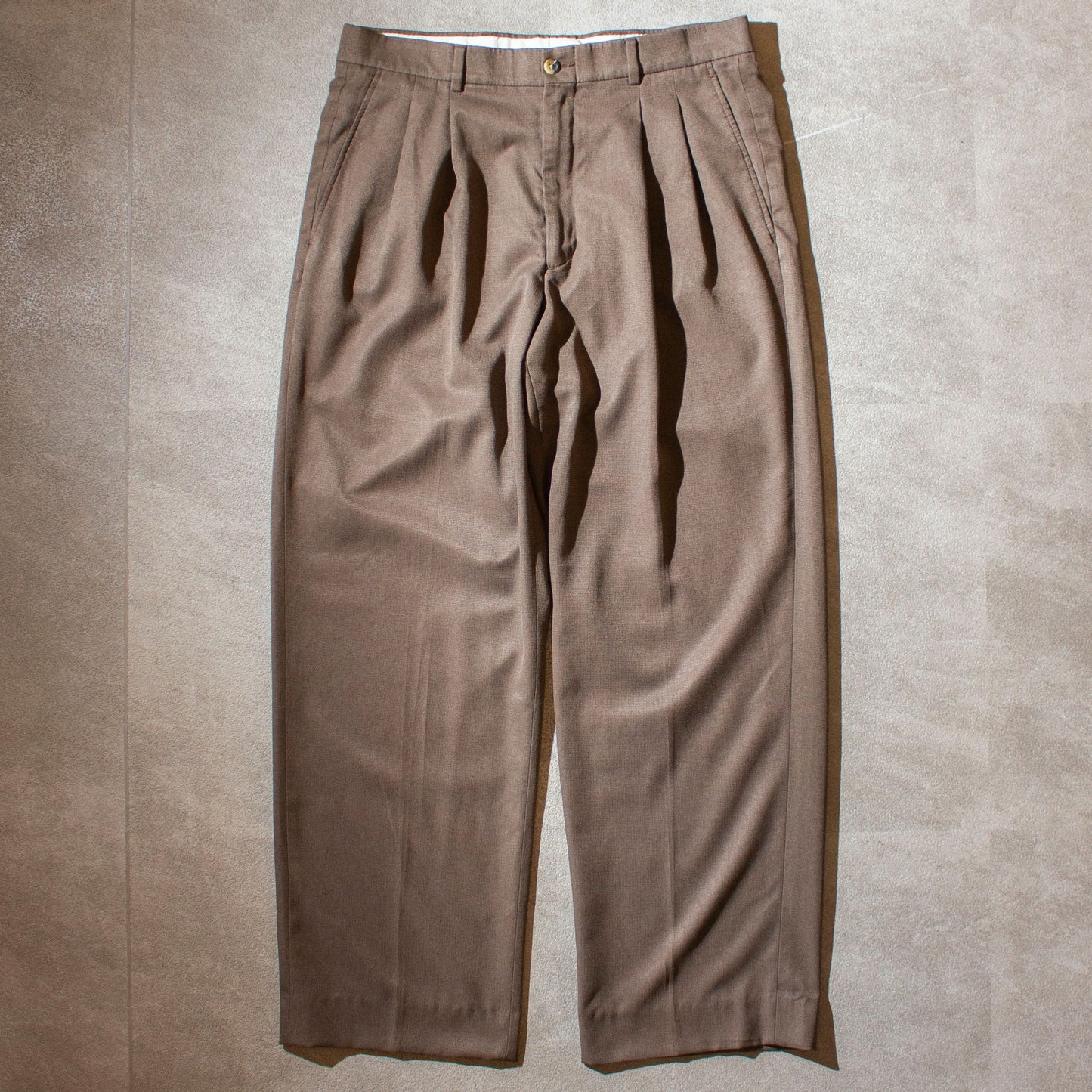 Traveler 2tuck Slacks