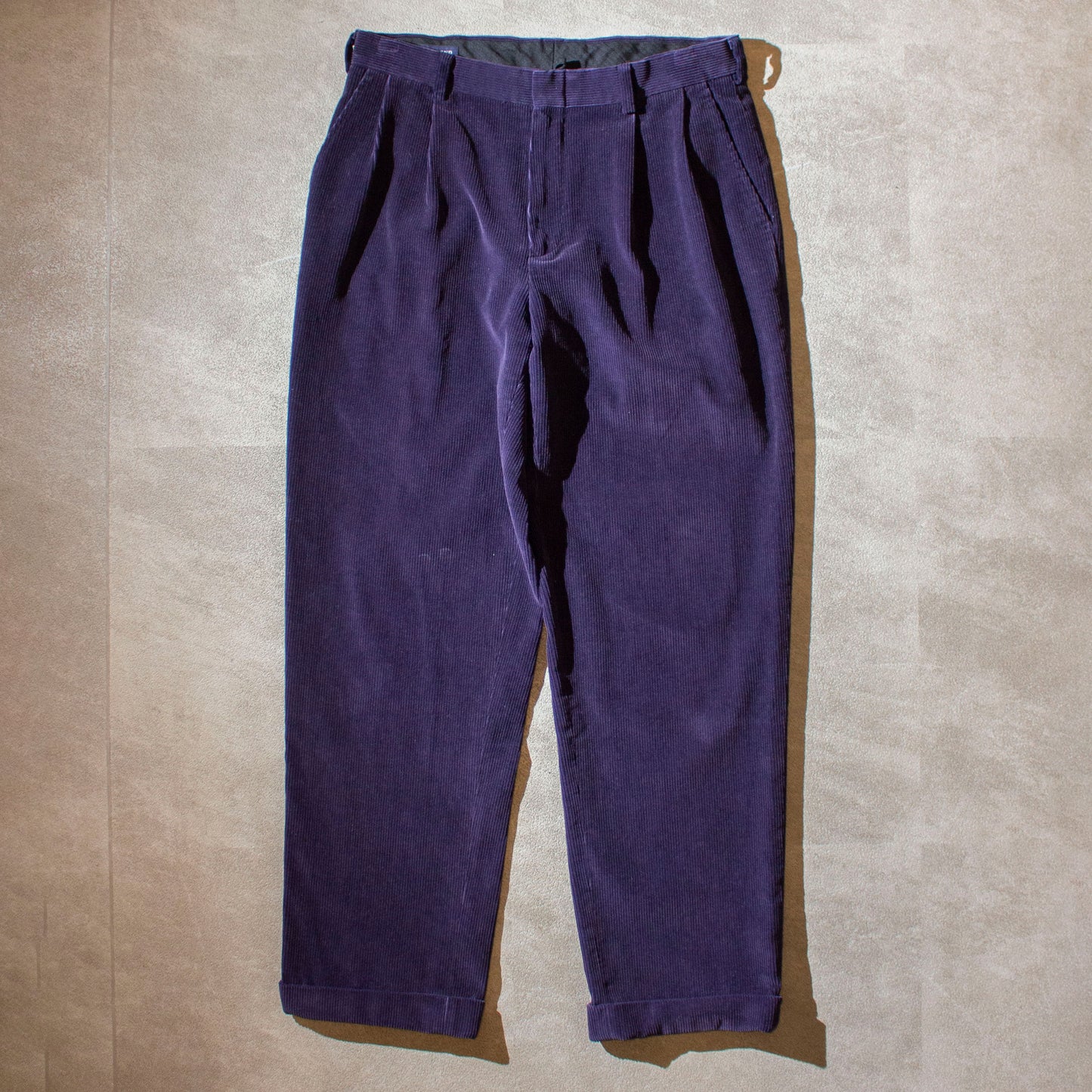 Corduroy Trousers / purple