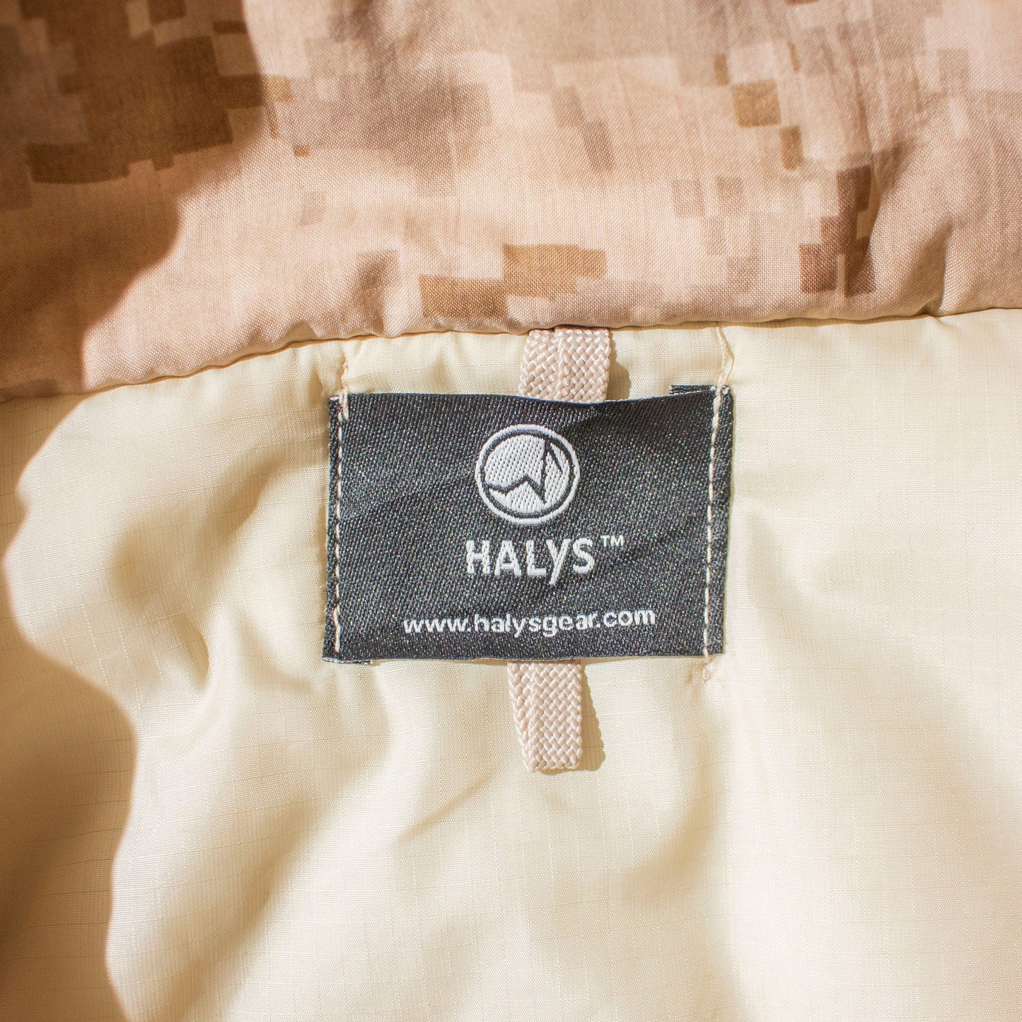 "Halys" PCU LEVEL7 JACKET TYPE1 AOR-1