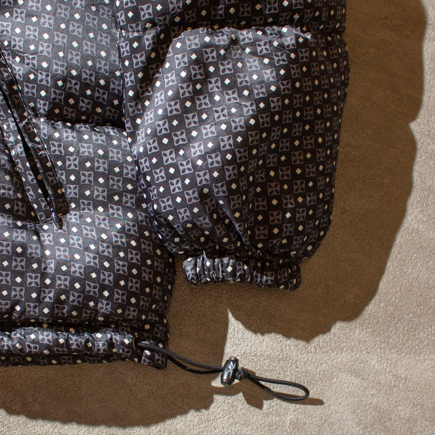 Komon Pattern Down Jacket