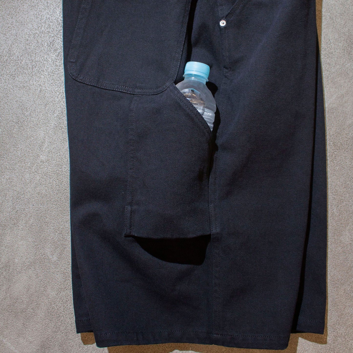 Bottle-Pocket Easy Shorts / Black