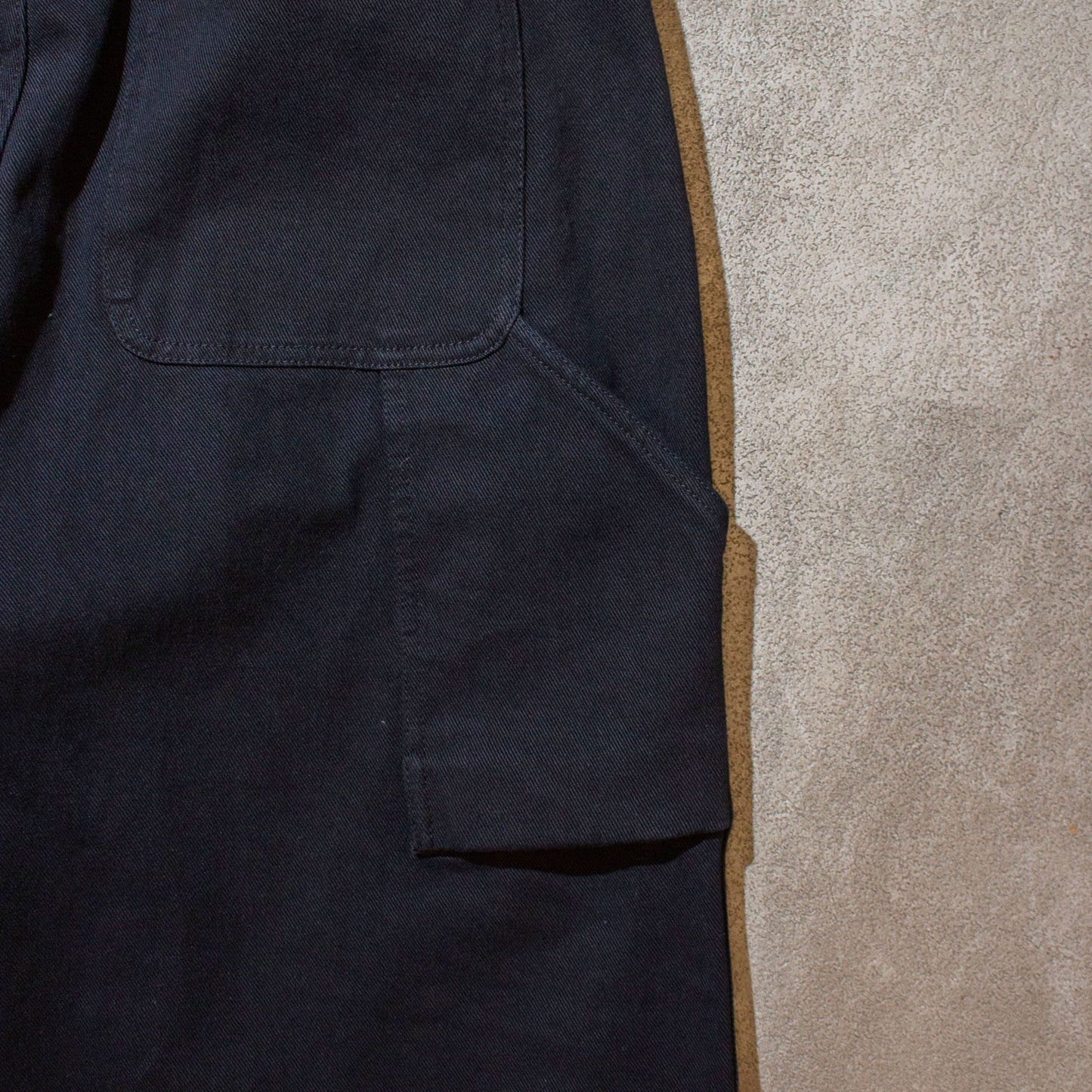 Bottle-Pocket Easy Shorts / Black