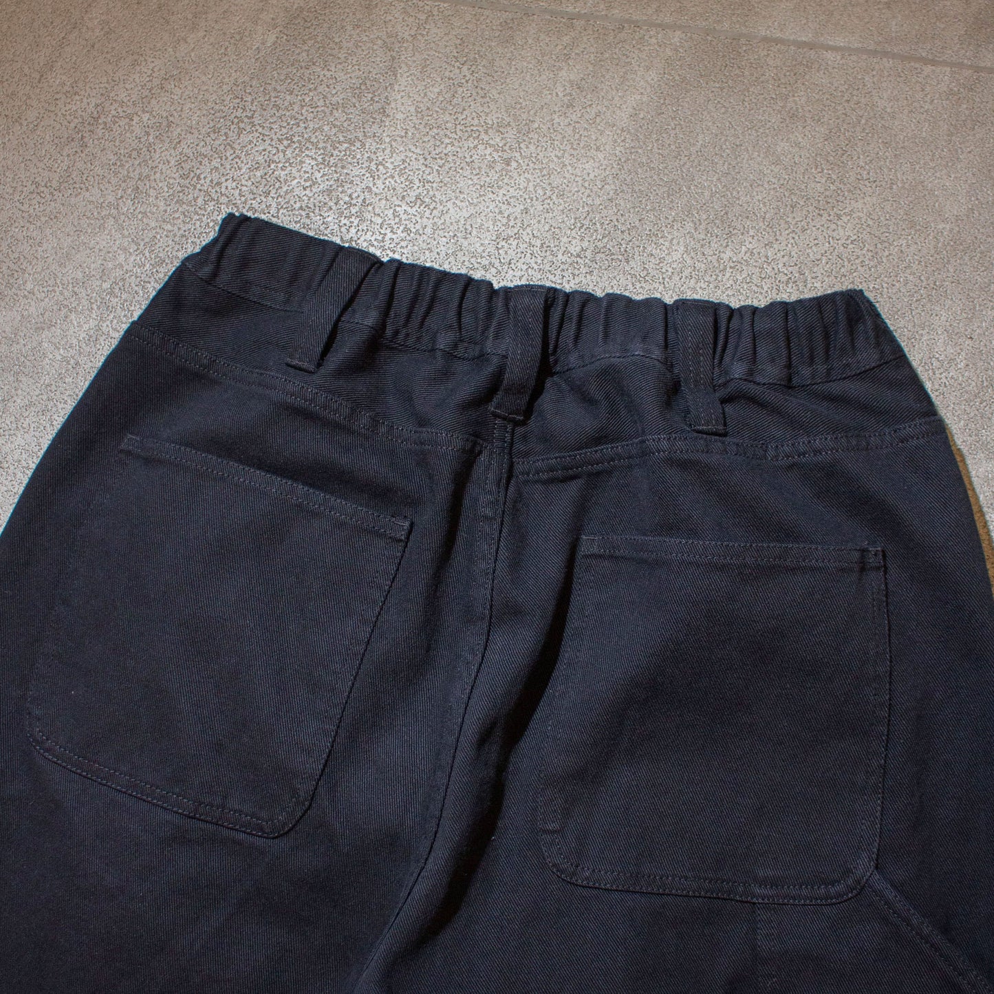 Bottle-Pocket Easy Shorts / Black