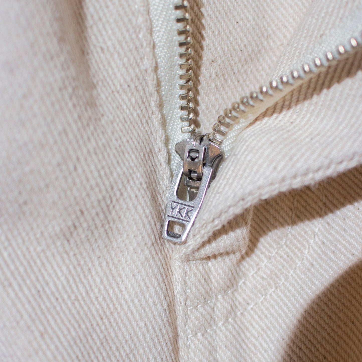 Bottle-Pocket Easy Shorts / Ivory
