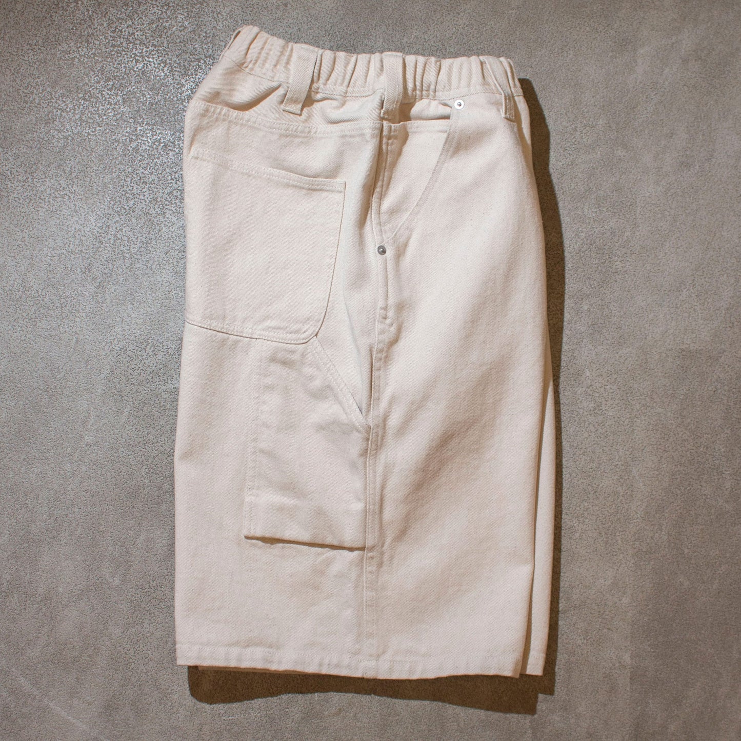 Bottle-Pocket Easy Shorts / Ivory