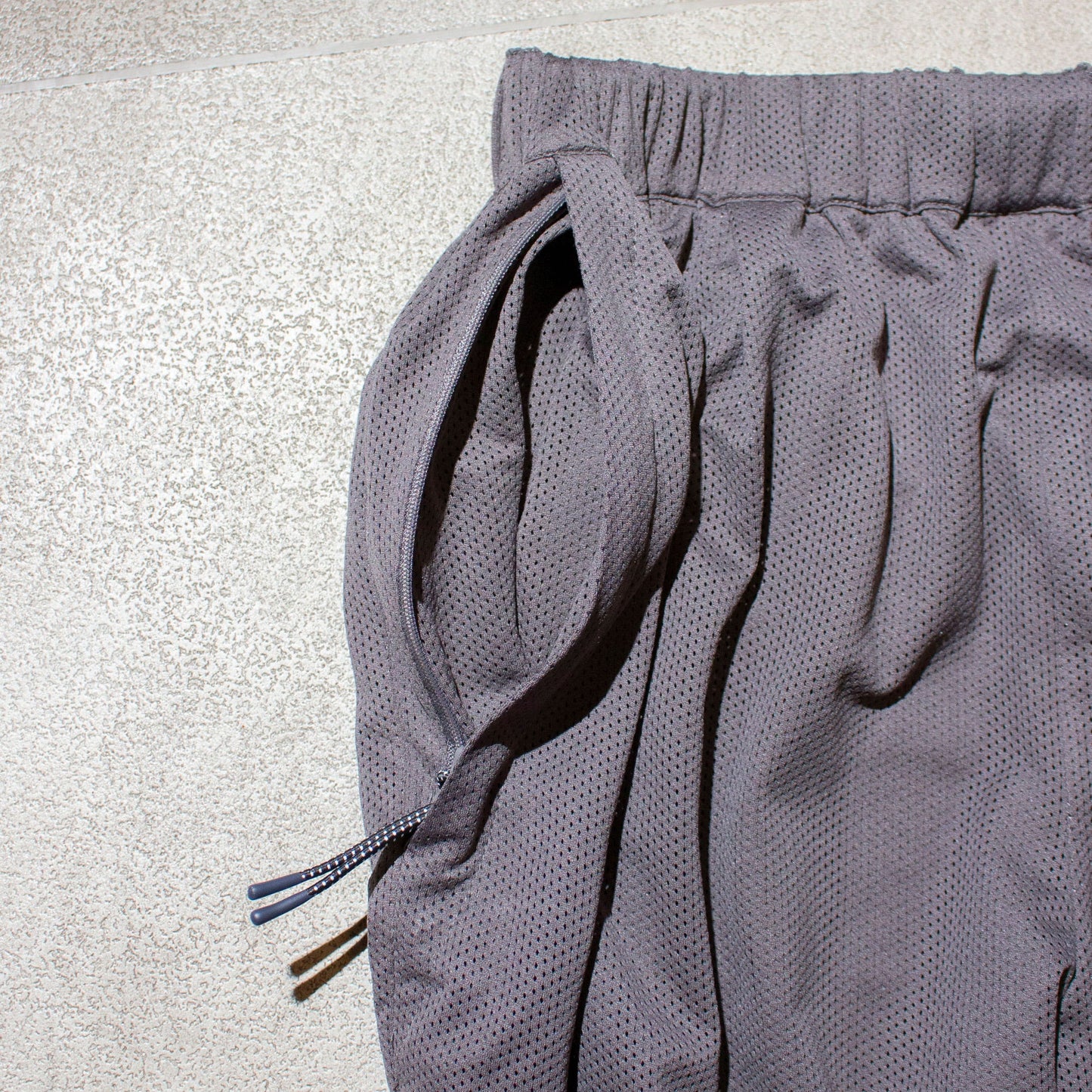 1tuck Mesh Easy Pants / Gray