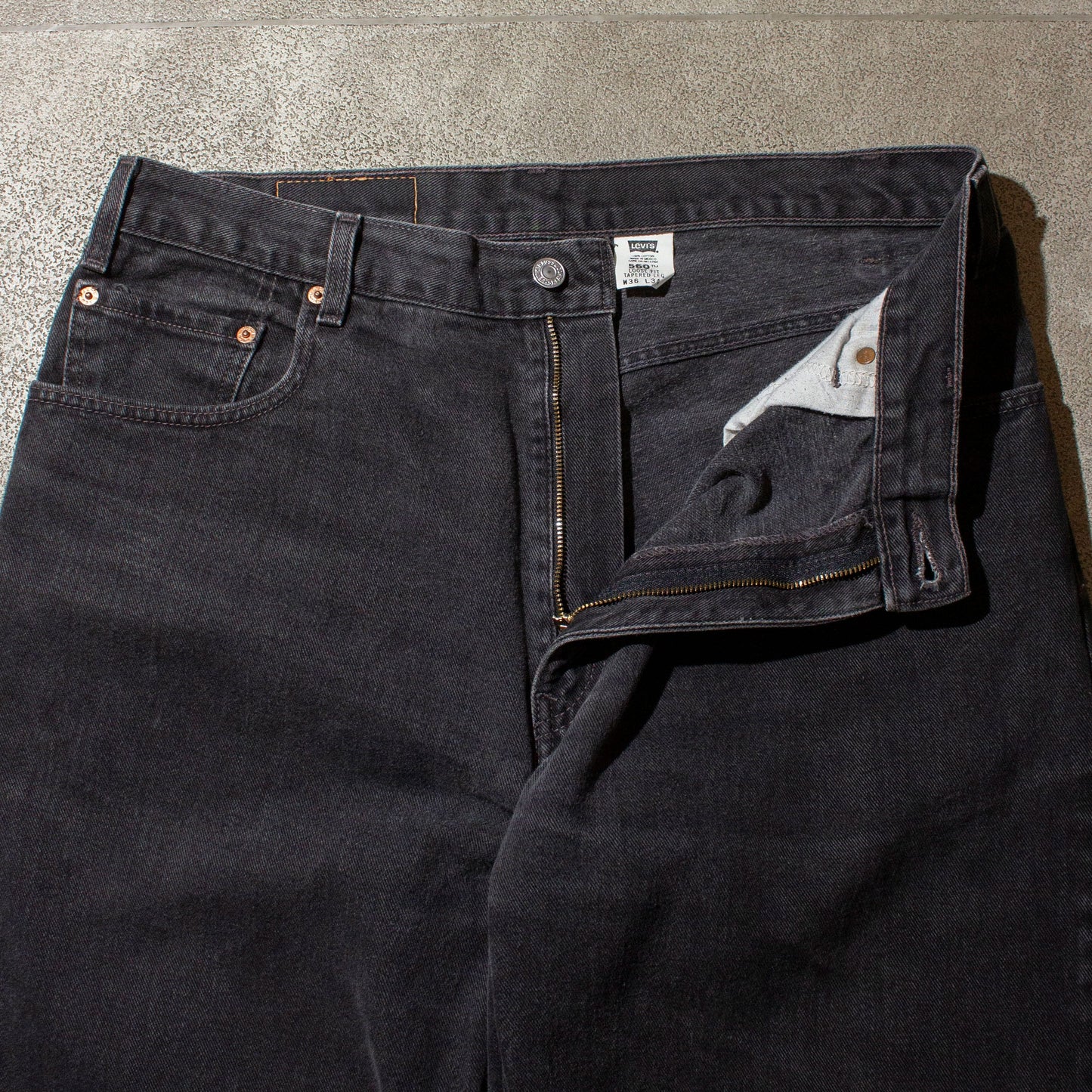 560 Relaxed Fit Black Denim Pants【W35×L29】