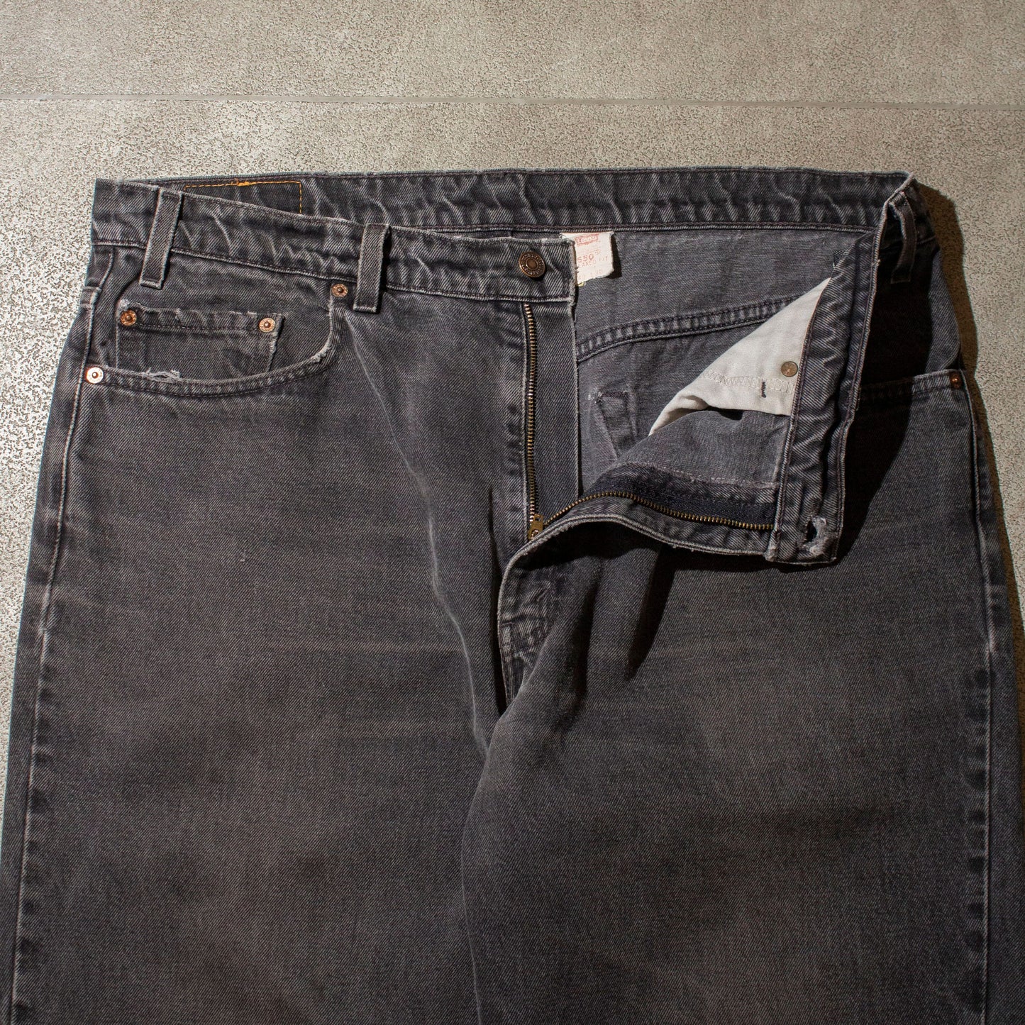 550 Relaxed Fit Black Denim Pants【W39×L29】