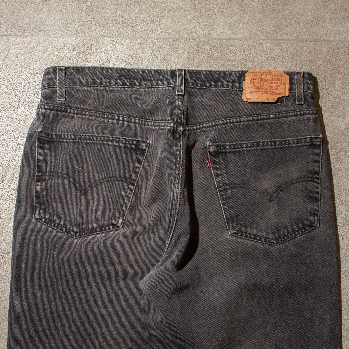 550 Relaxed Fit Black Denim Pants【W39×L29】