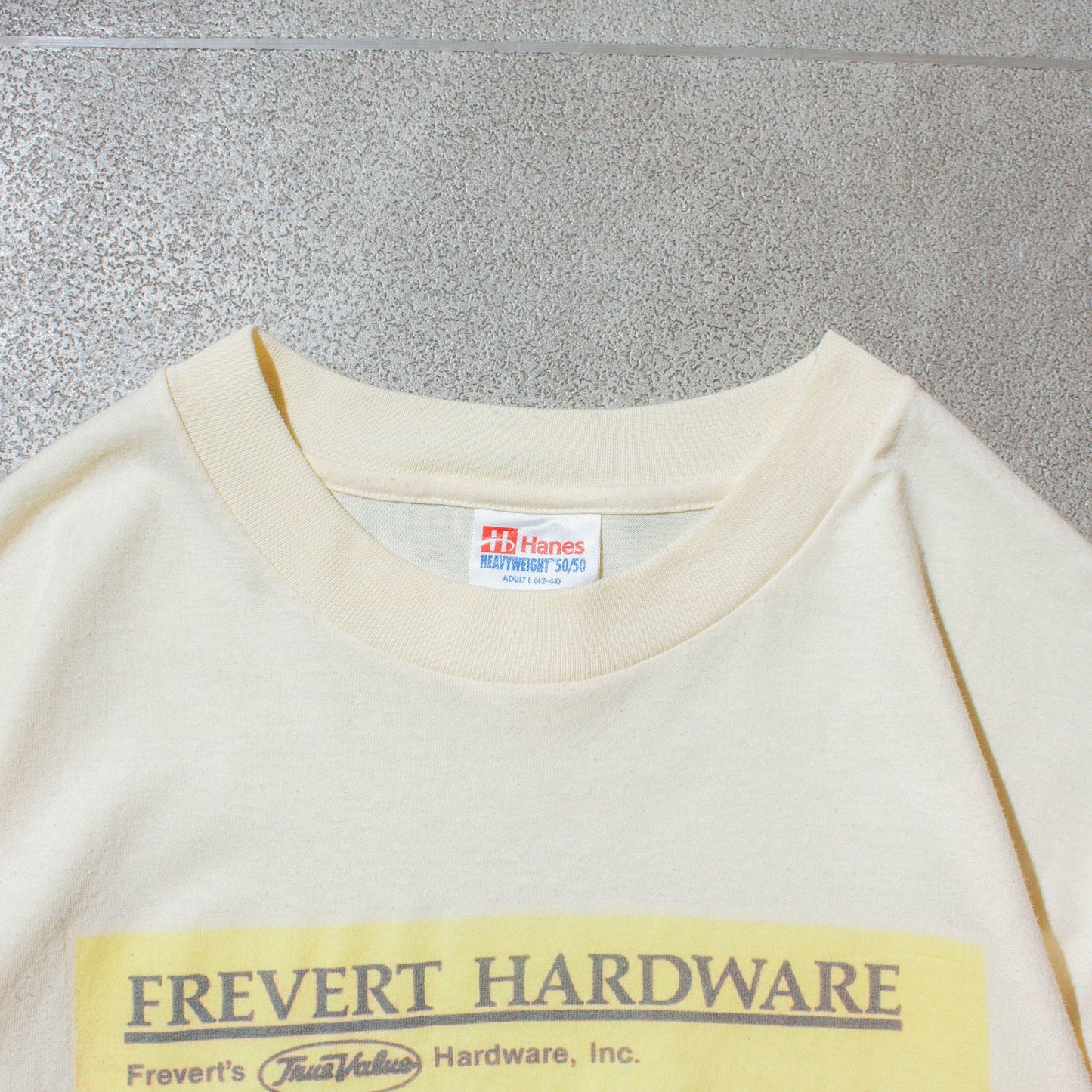 "FREVERT HARDWARE" T-Shirt【L】