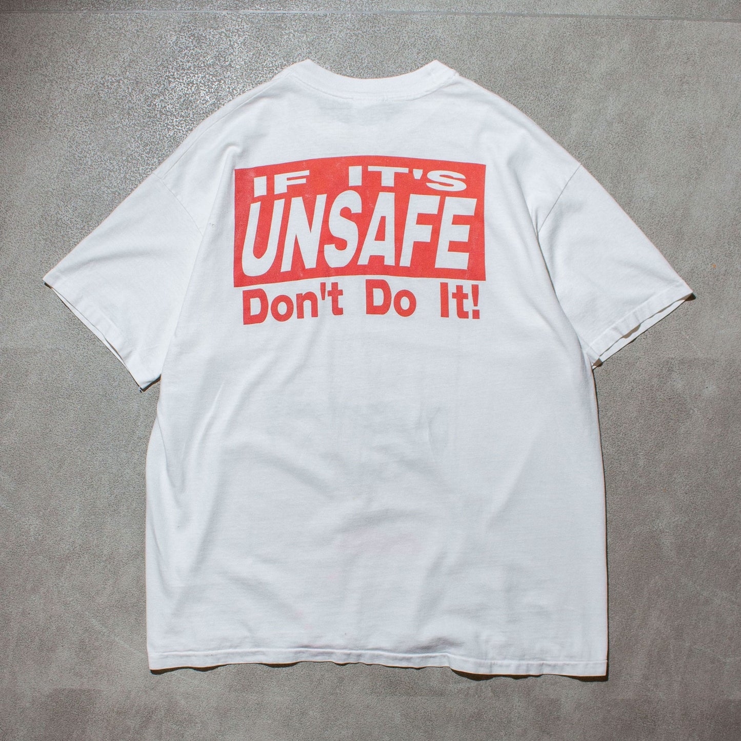 Milestone T-shirt Made in U.S.A.【XL】