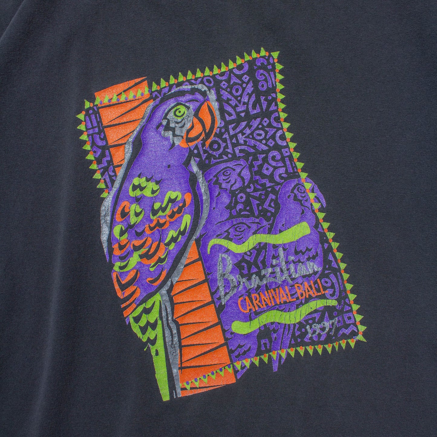 "Brazilian Carnival Ball" T-shirt【XL】