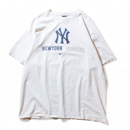 Nike×Yankees T-shirt