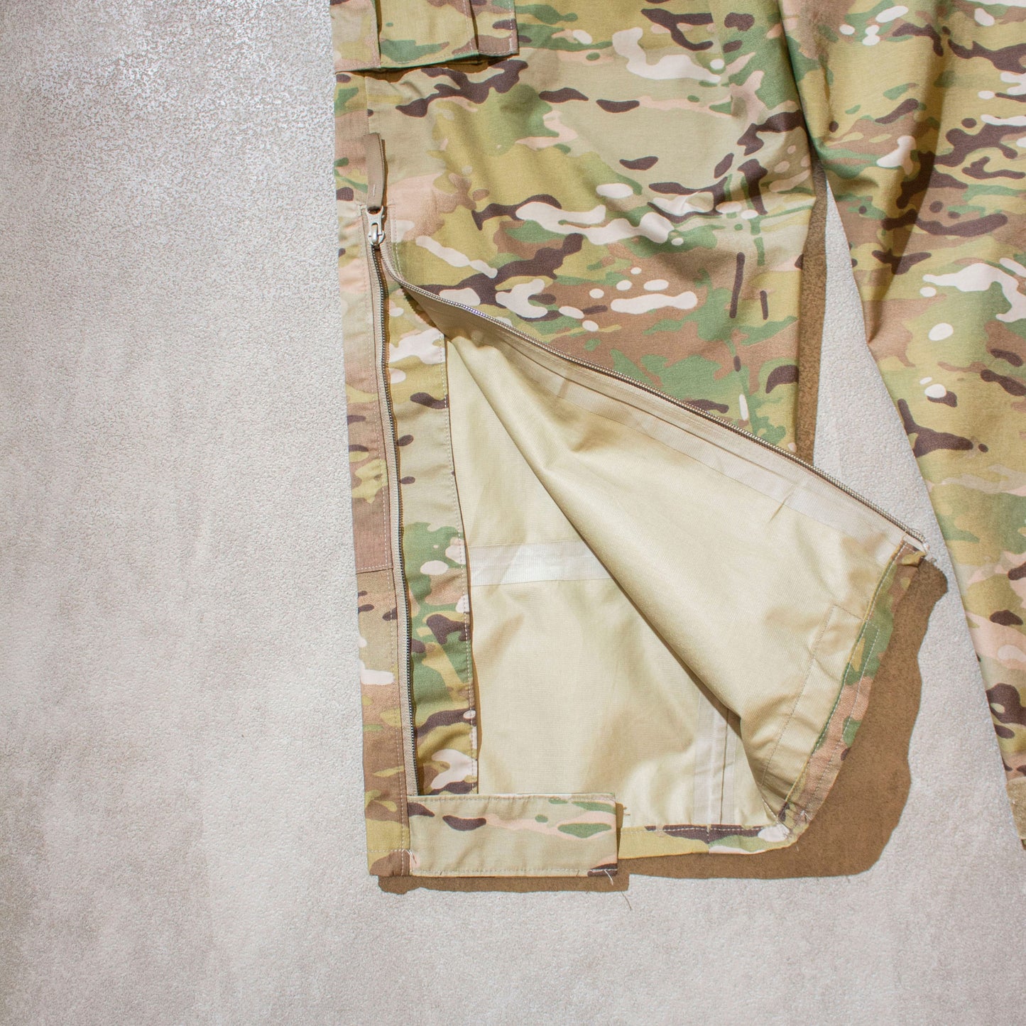 APECS Gore-Tex Over Pants【L-R】
