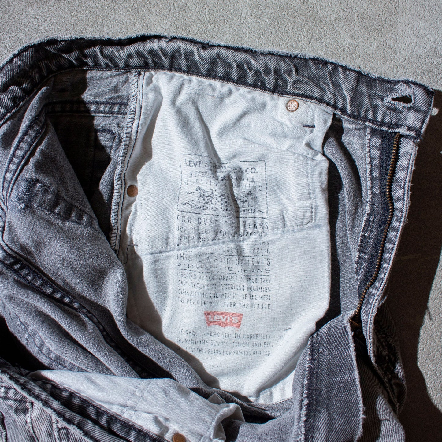 560 "LOOSE FIT TAPERED LEG" Denim Pants Made in U.S.A.