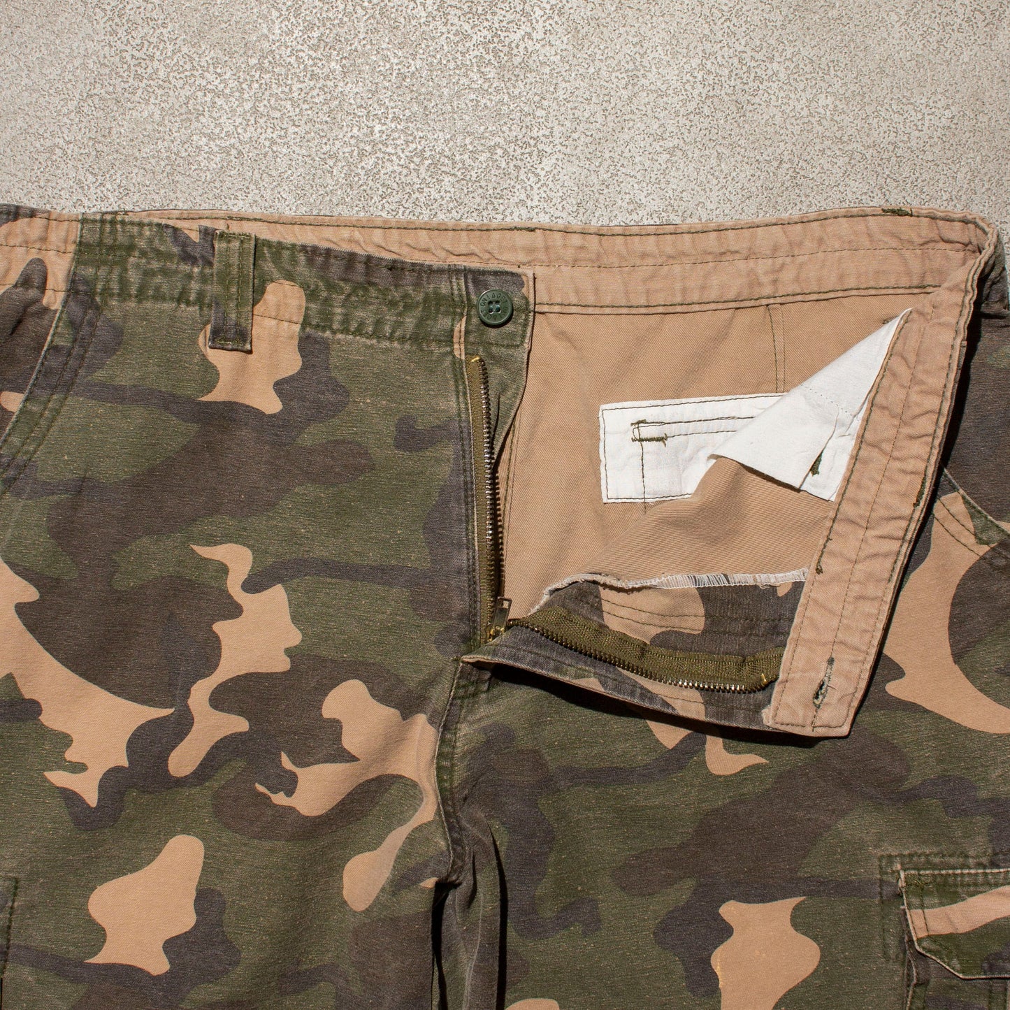 Woodland Camo Shorts【38】