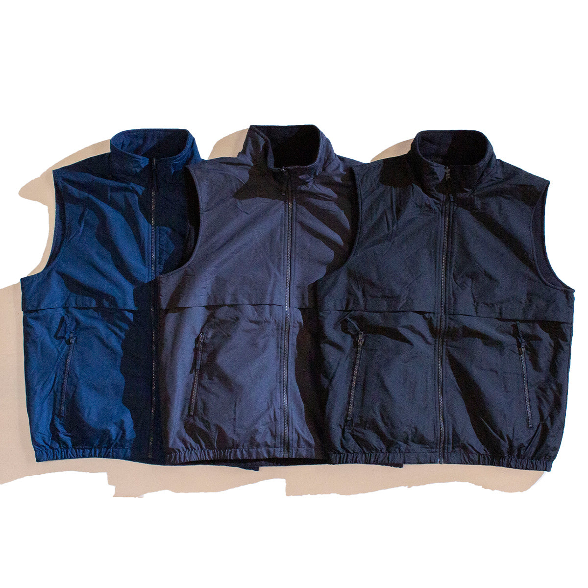 Reversible Charger Vest / True Black